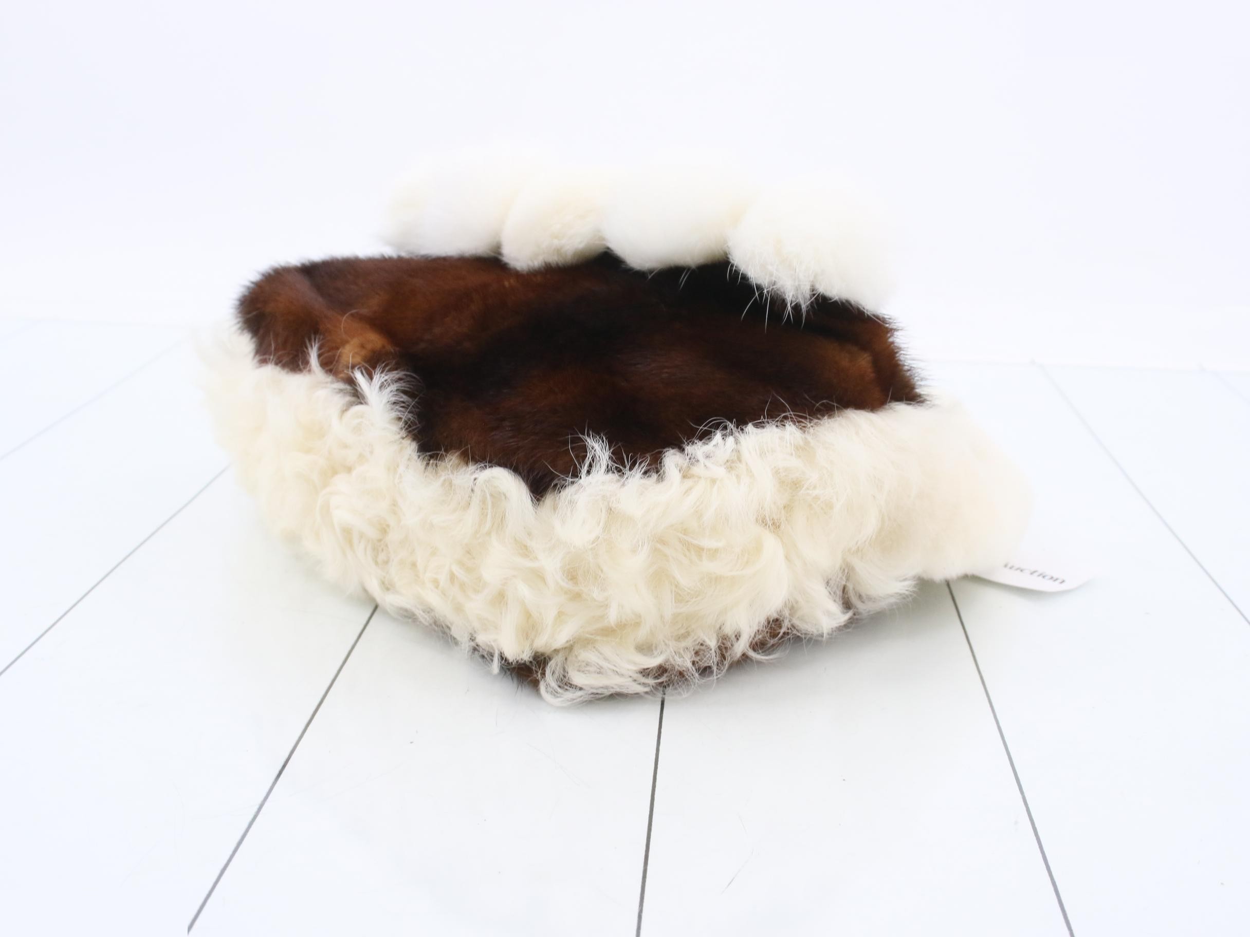 Mamma Baguette Fur One-Shoulder Bag — view 6