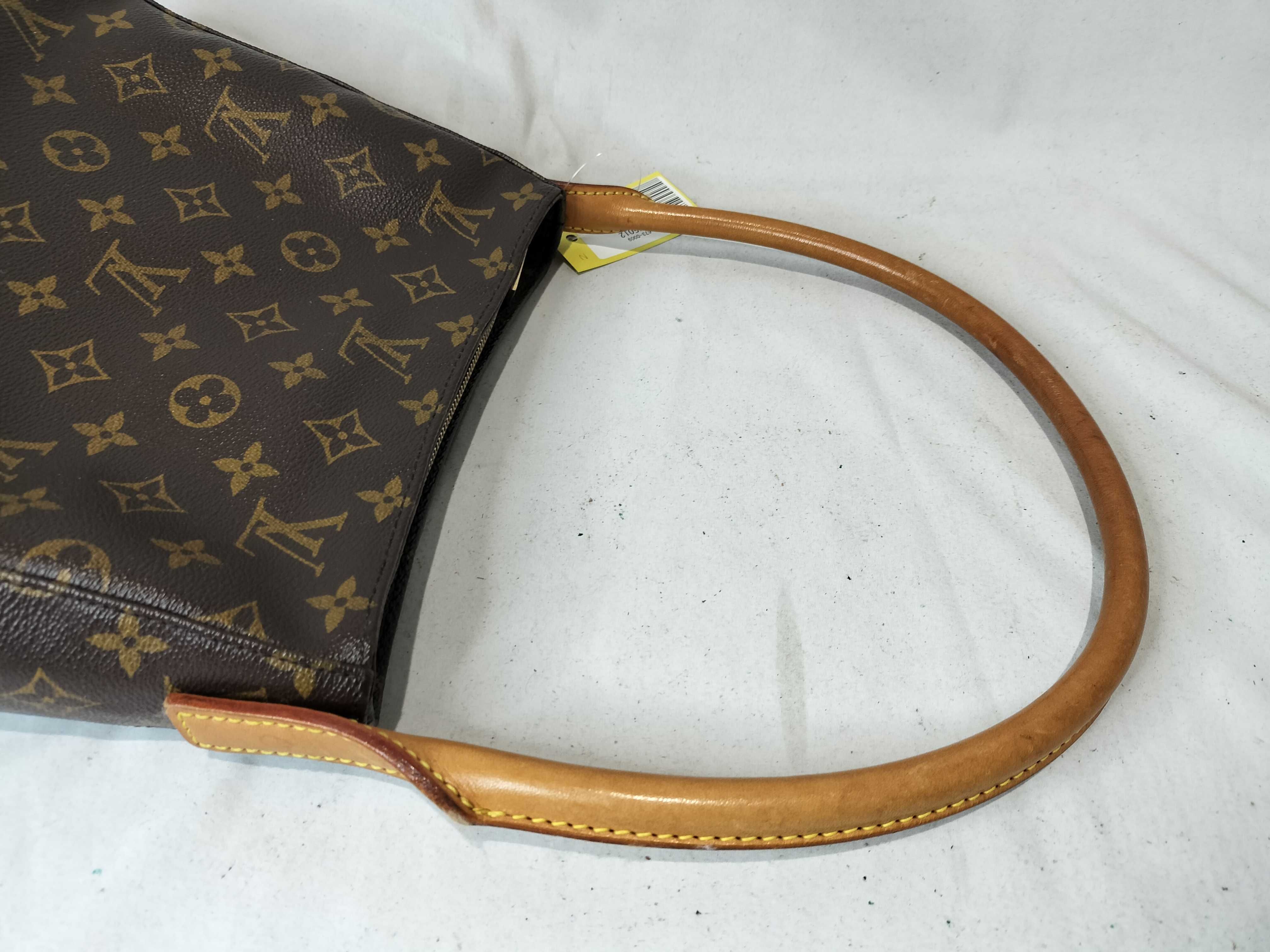 Monogram M51146 Looping MM Handbag — view 3
