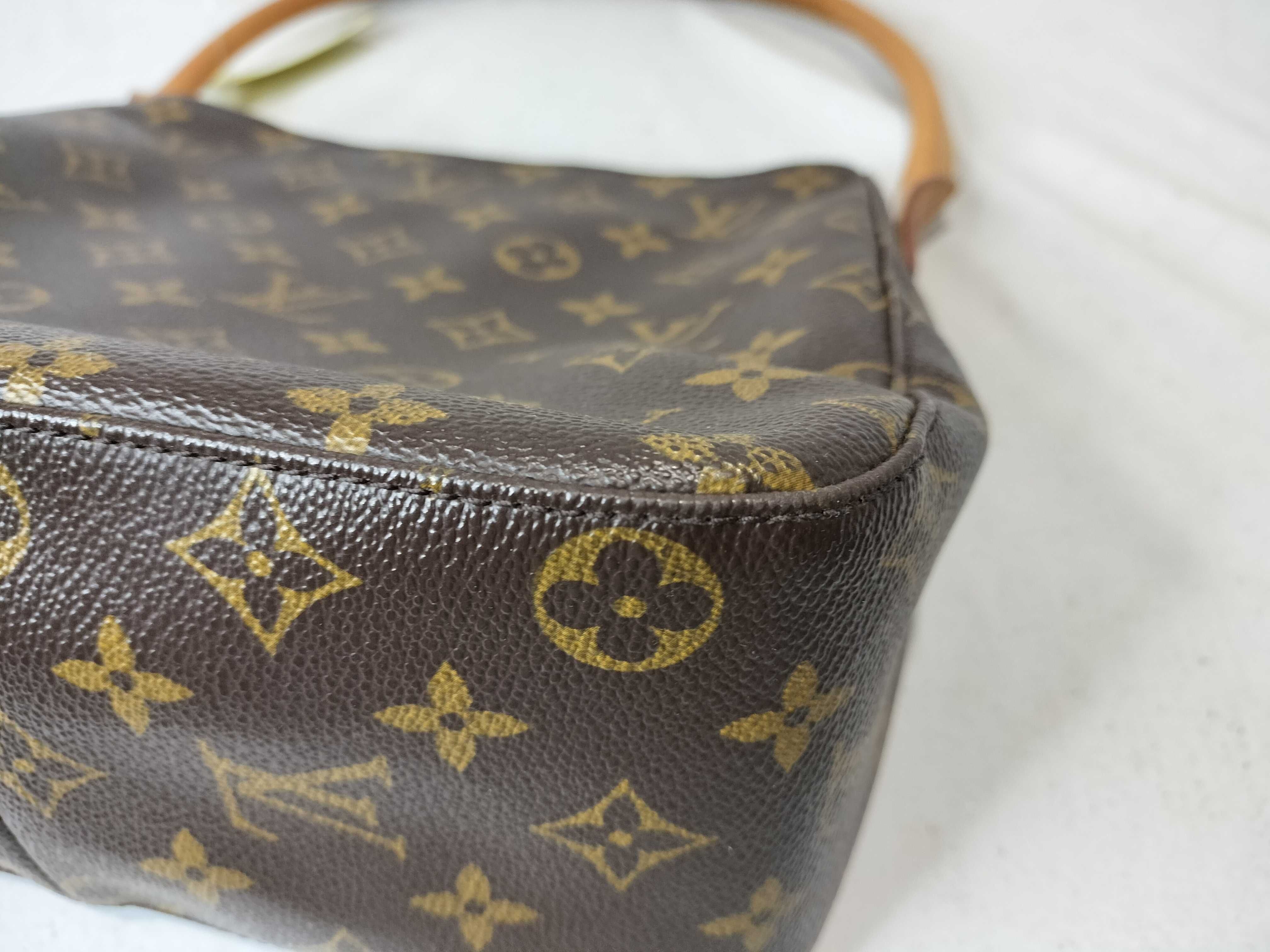 Monogram M51146 Looping MM Handbag — view 6