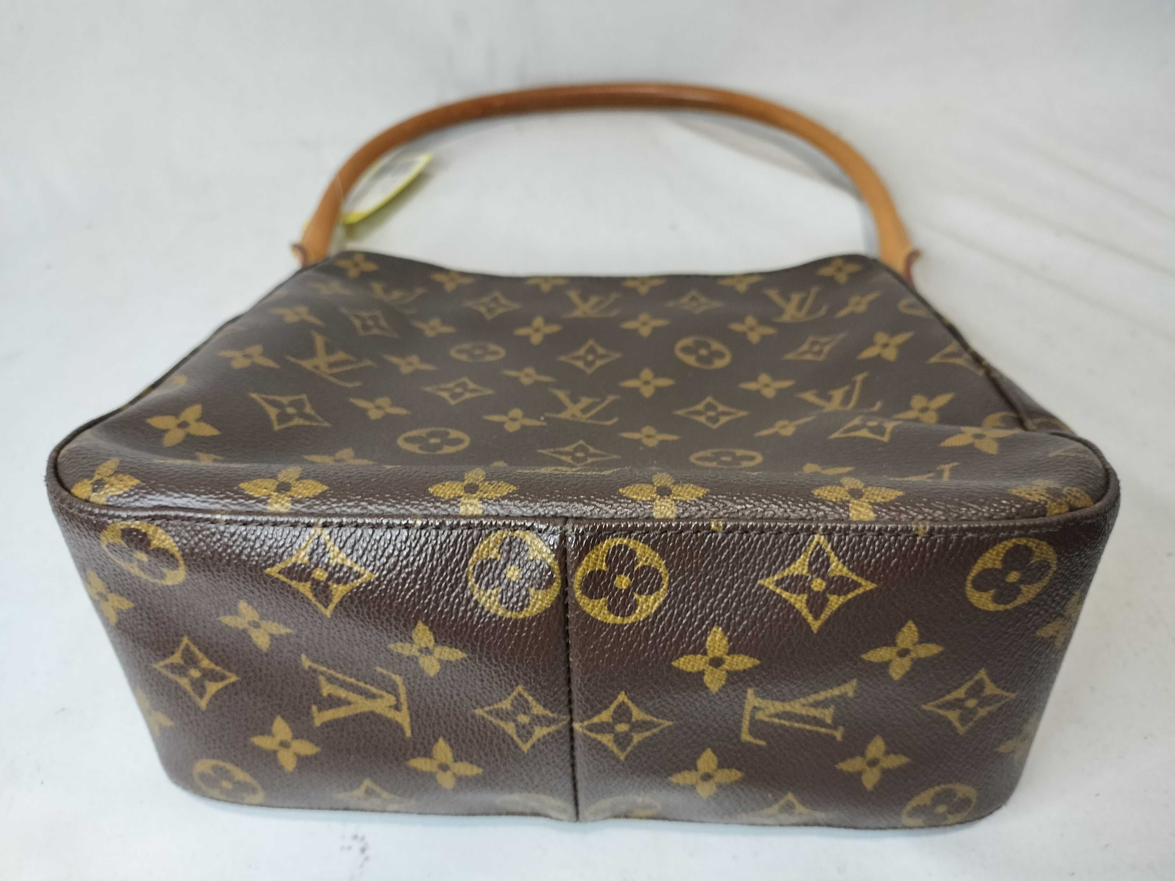 Monogram M51146 Looping MM Handbag — view 7