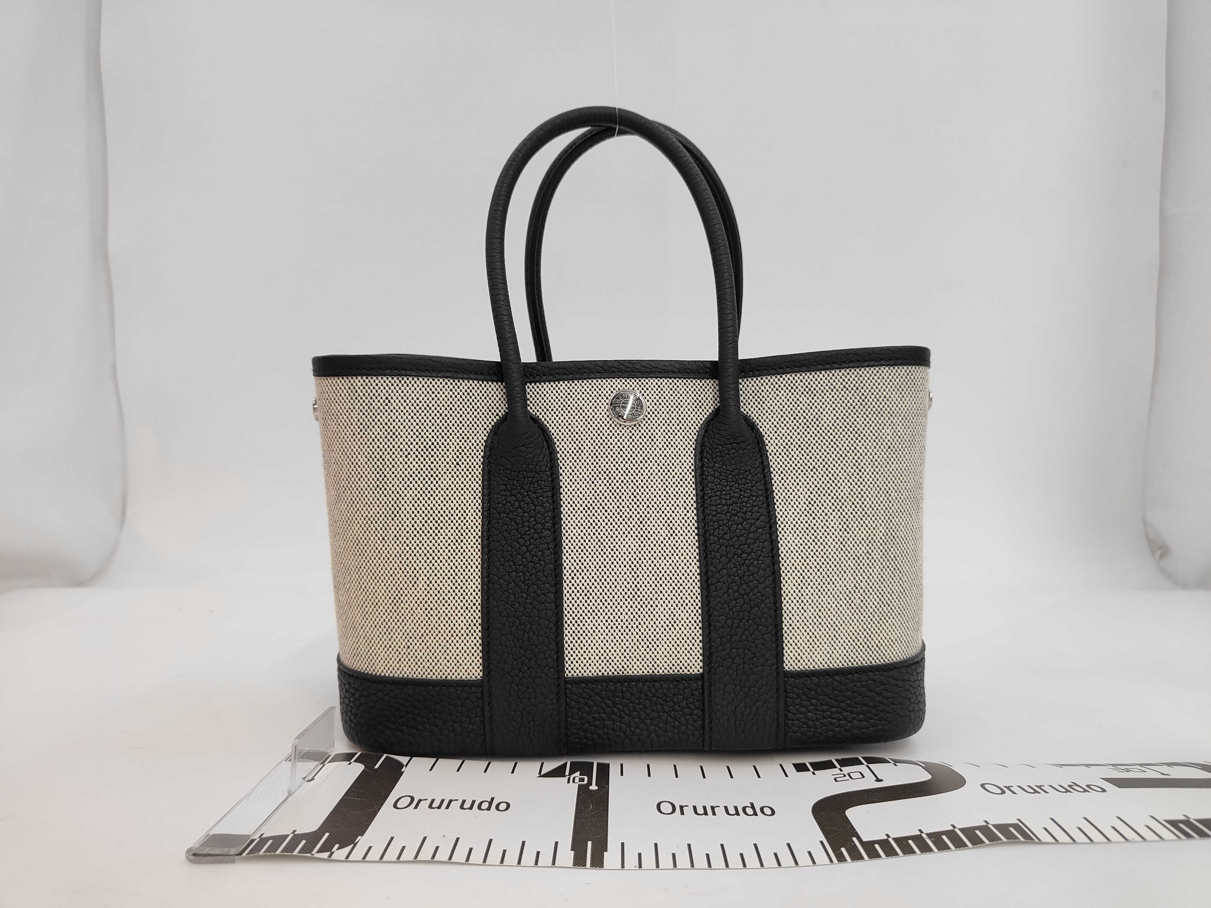 Neo Garden 23 Toile/Negonda Ecru/Black G Stamp Handbag — view 2
