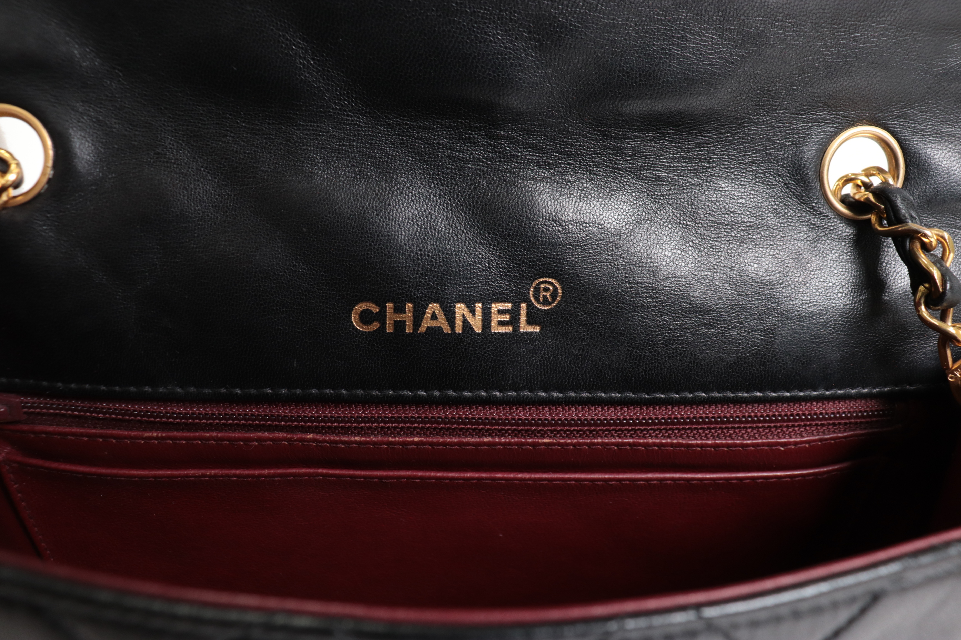 Diana 25 Lambskin Chain Shoulder Bag (Serial No. 2) — view 7