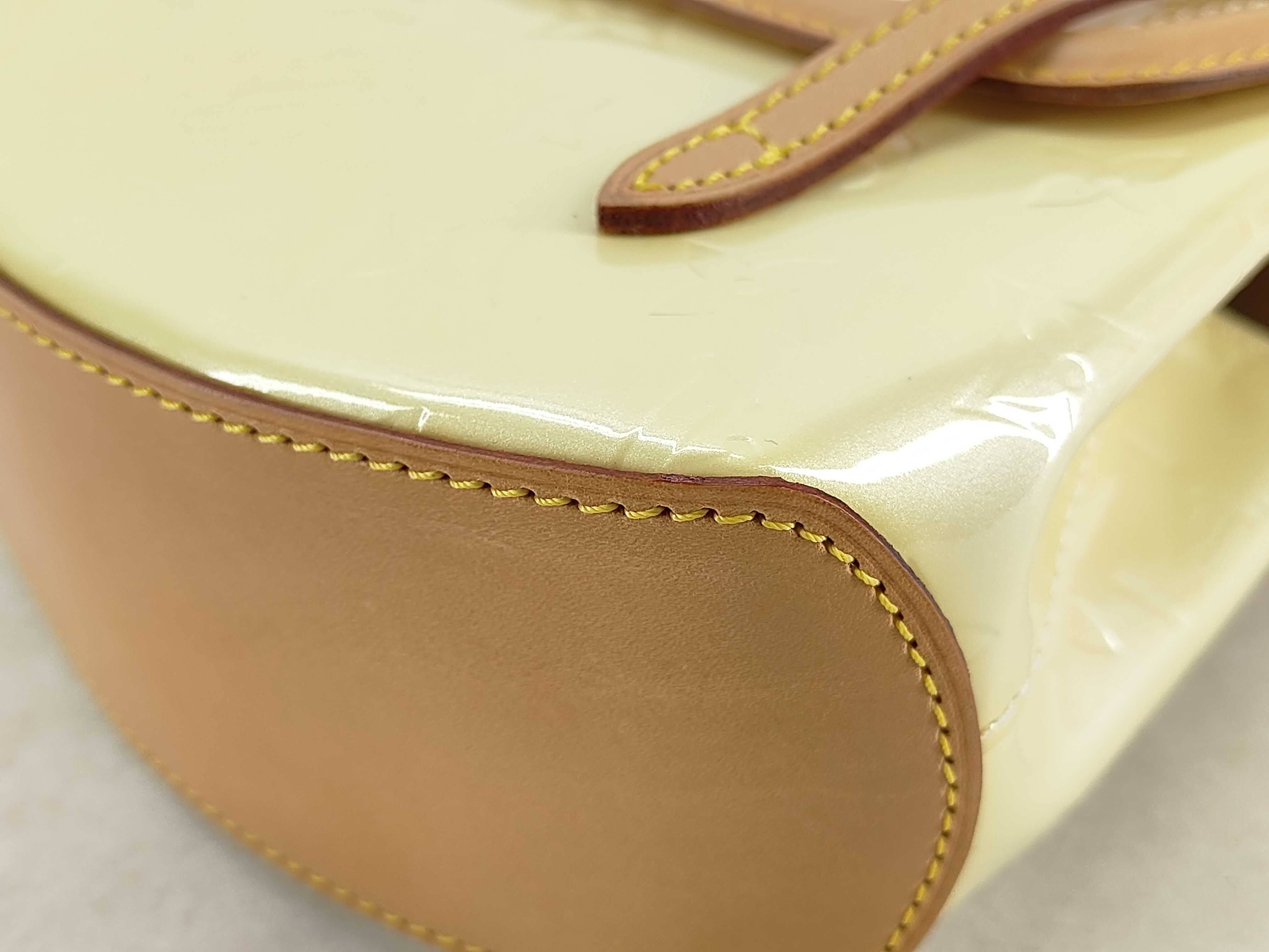 Vernis Louis Vuitton Biscayne Bay Vernis Shoulder Bag — view 7
