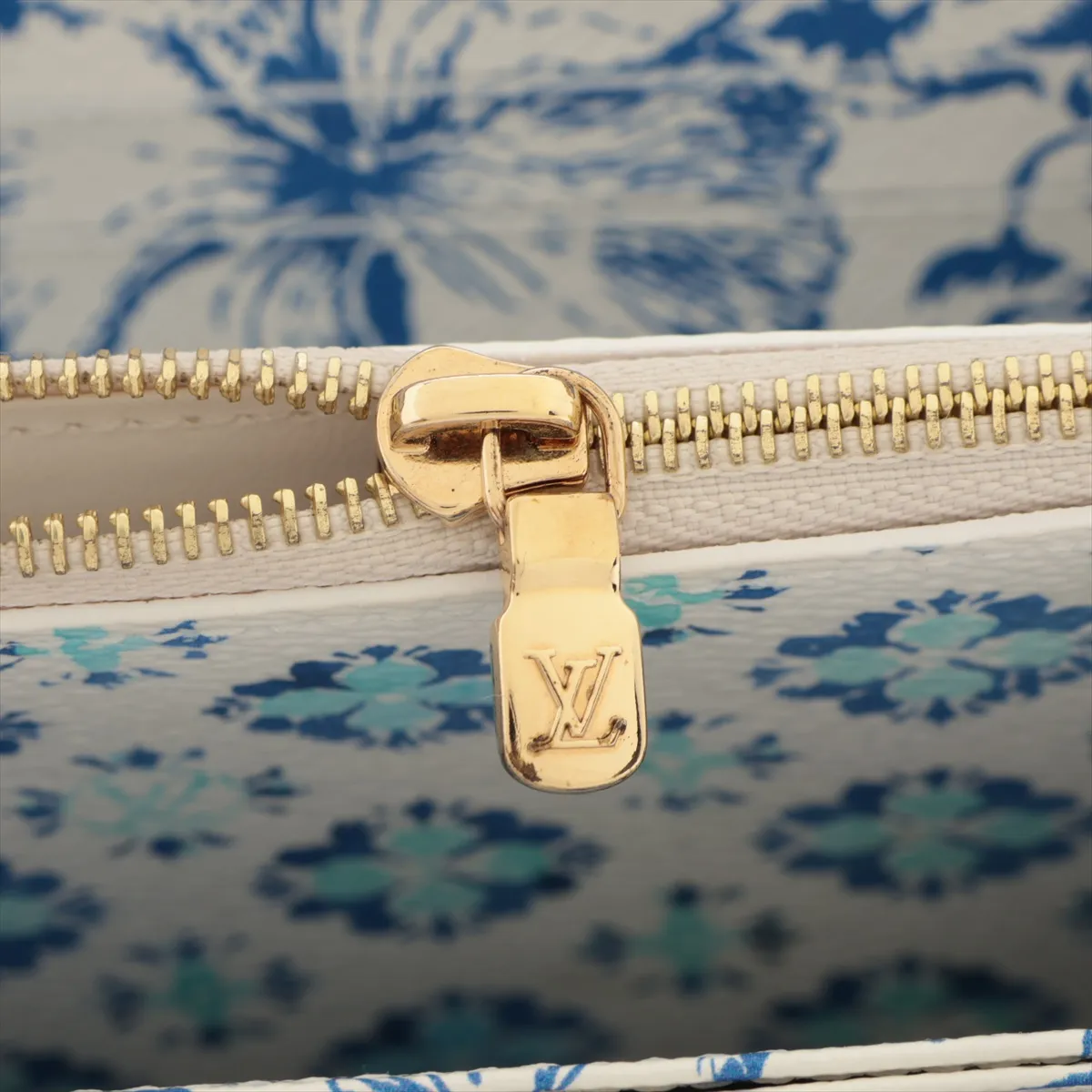 Monogram Tile Zippy Wallet M83624 Lagoon Blue Round Zip Wallet (RFID detected) — view 12