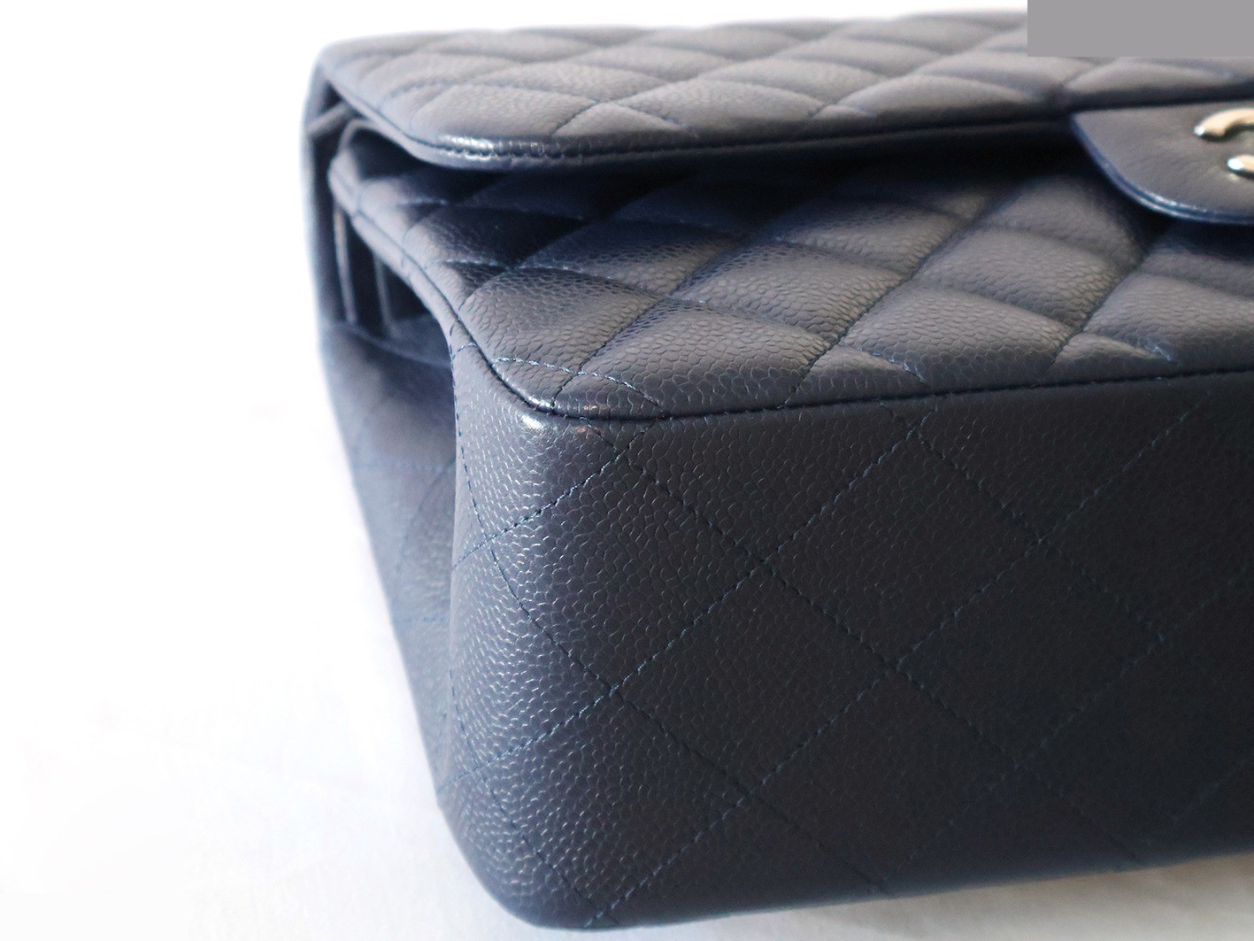 Large Matelassé 30, Caviar Skin, Double Flap, Double Chain Shoulder Bag, Navy — view 3