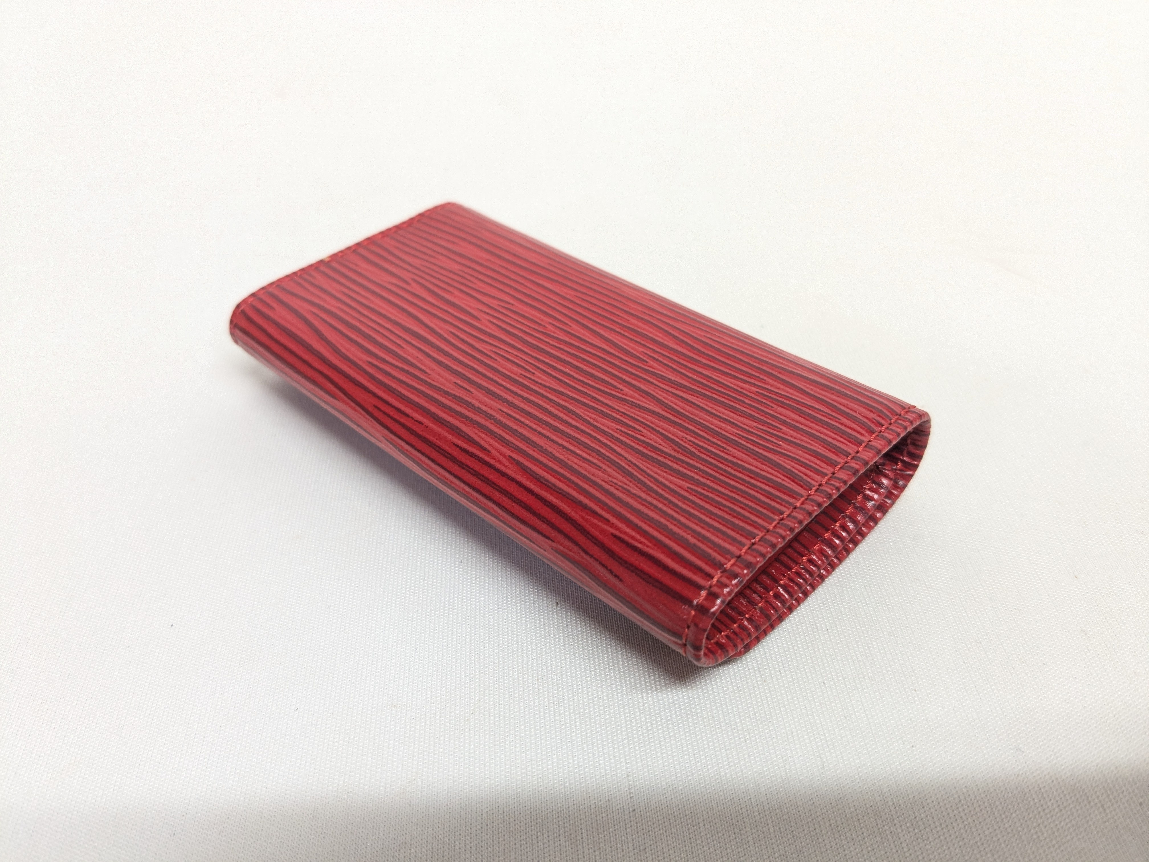 LV Epi Multicles 4 Key Case/Key Holder (No Stickiness) — view 5