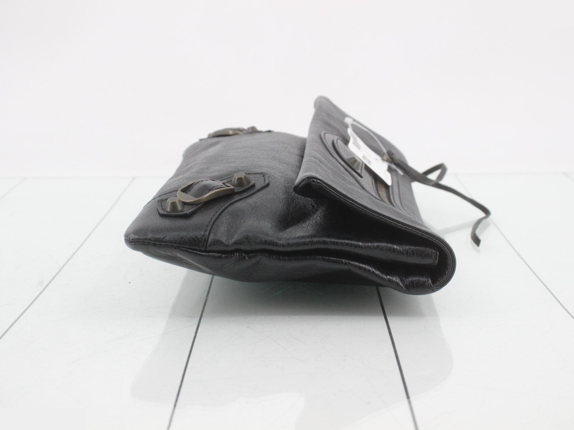 Clutch bag — view 3