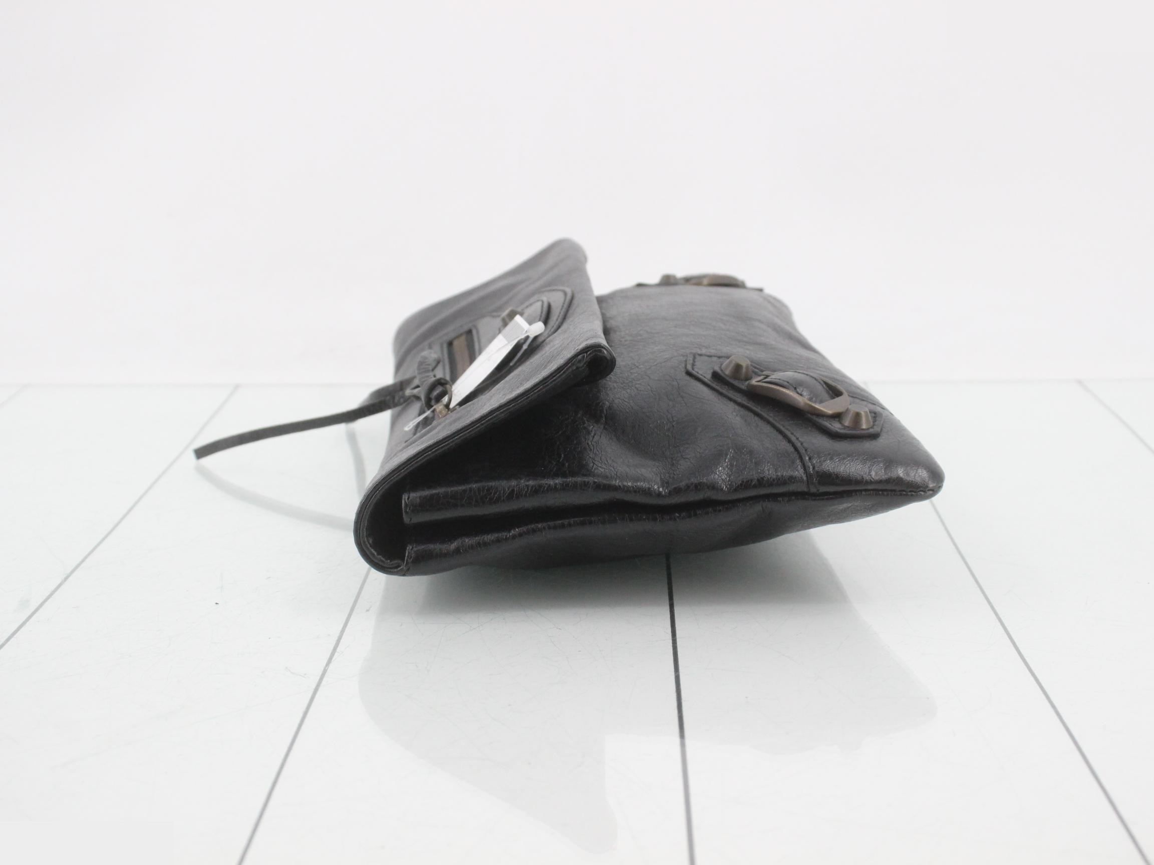 Clutch bag — view 4