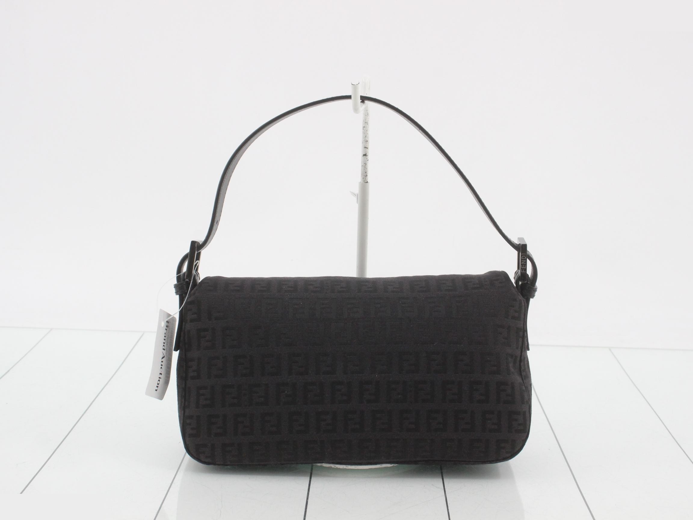 Zucchino Mamma Bucket Shoulder Bag — view 2