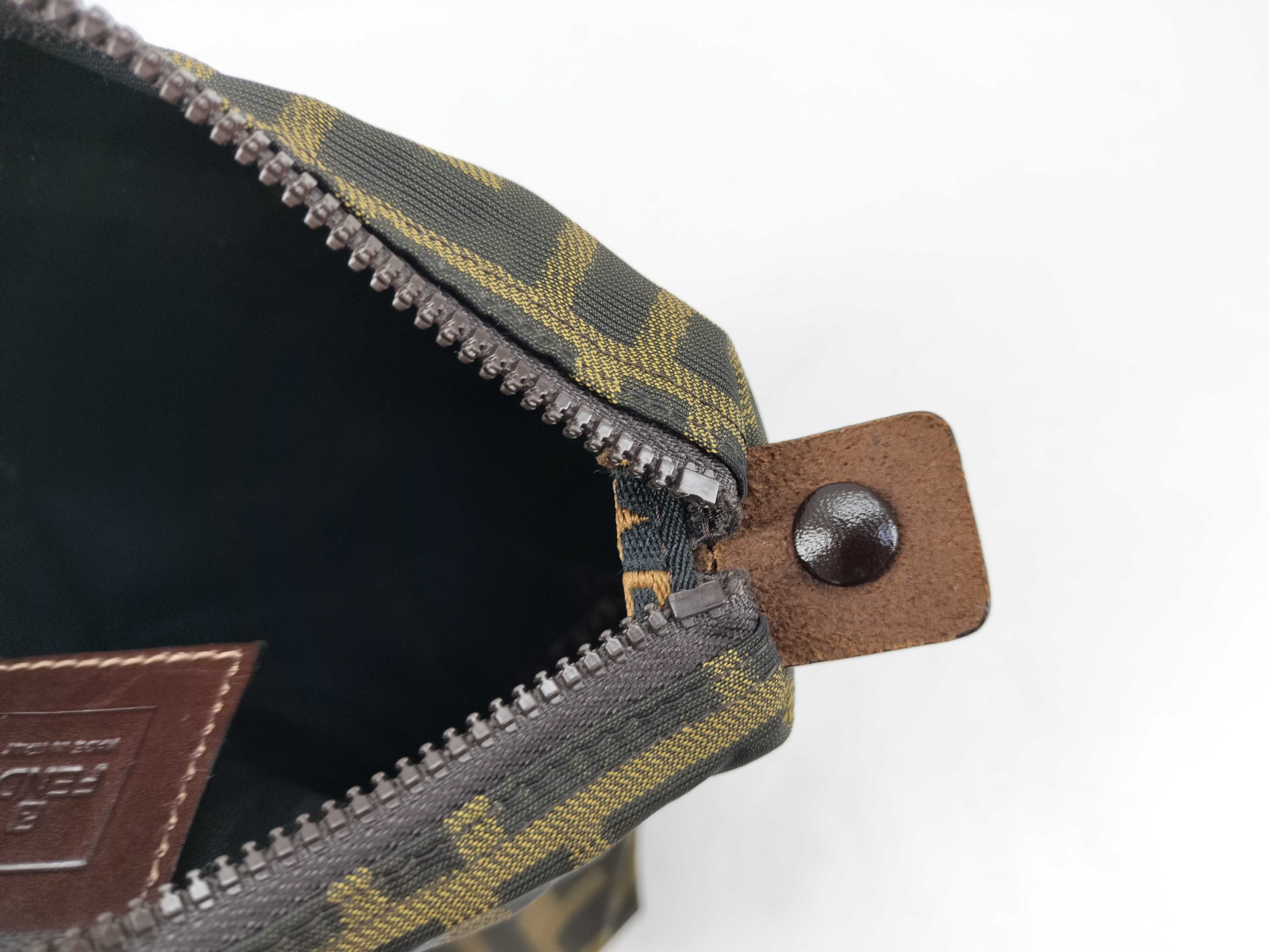 Zucca pattern pouch with buttons — view 13