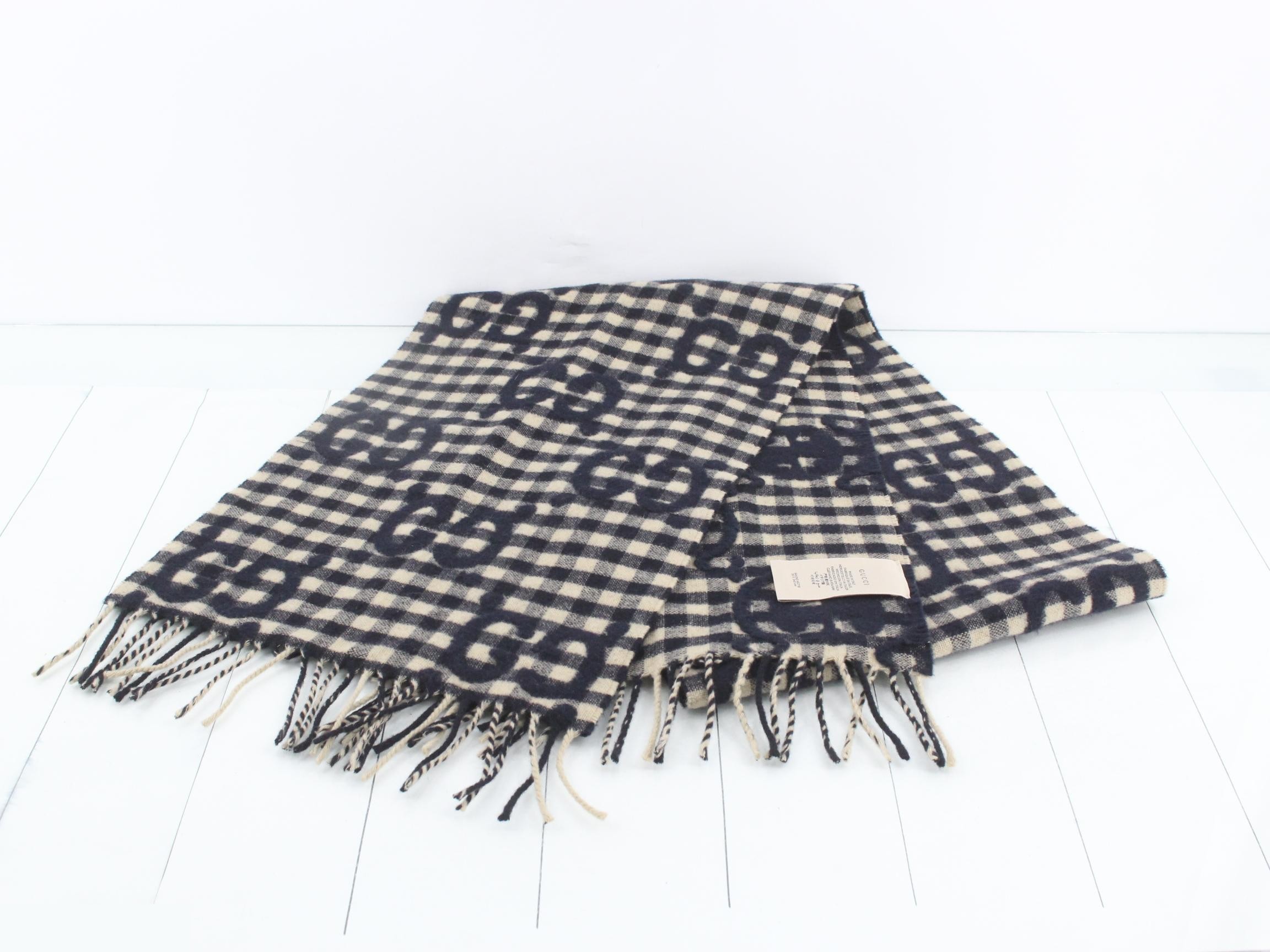 Muffler GG — view 2