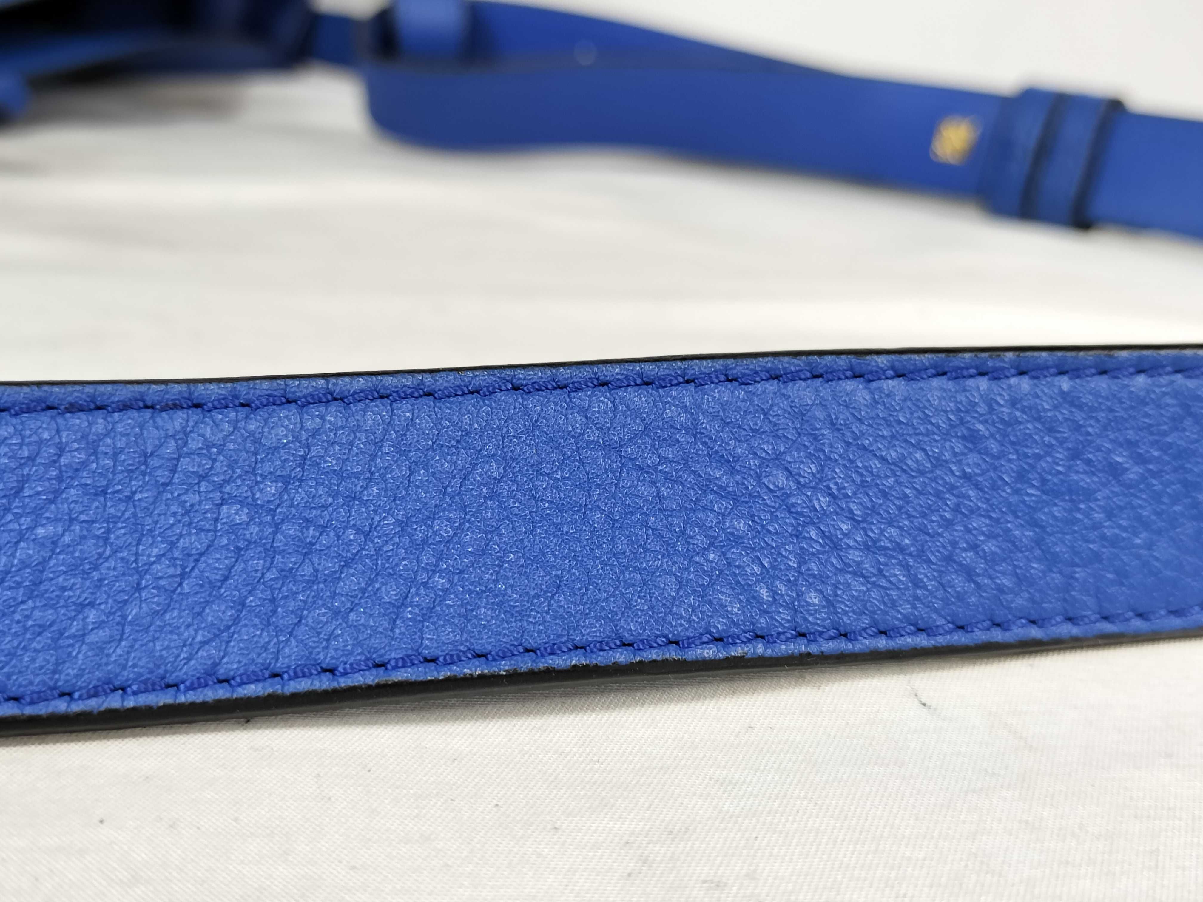 Hammock Compact Shoulder Bag — view 4