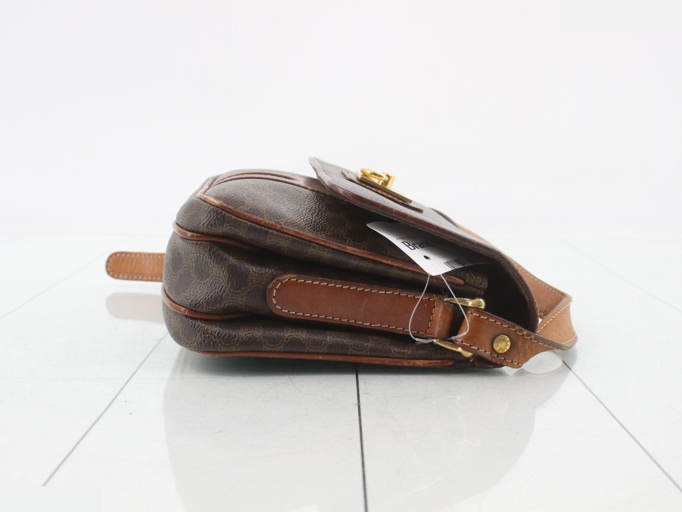 Shoulder bag — view 3