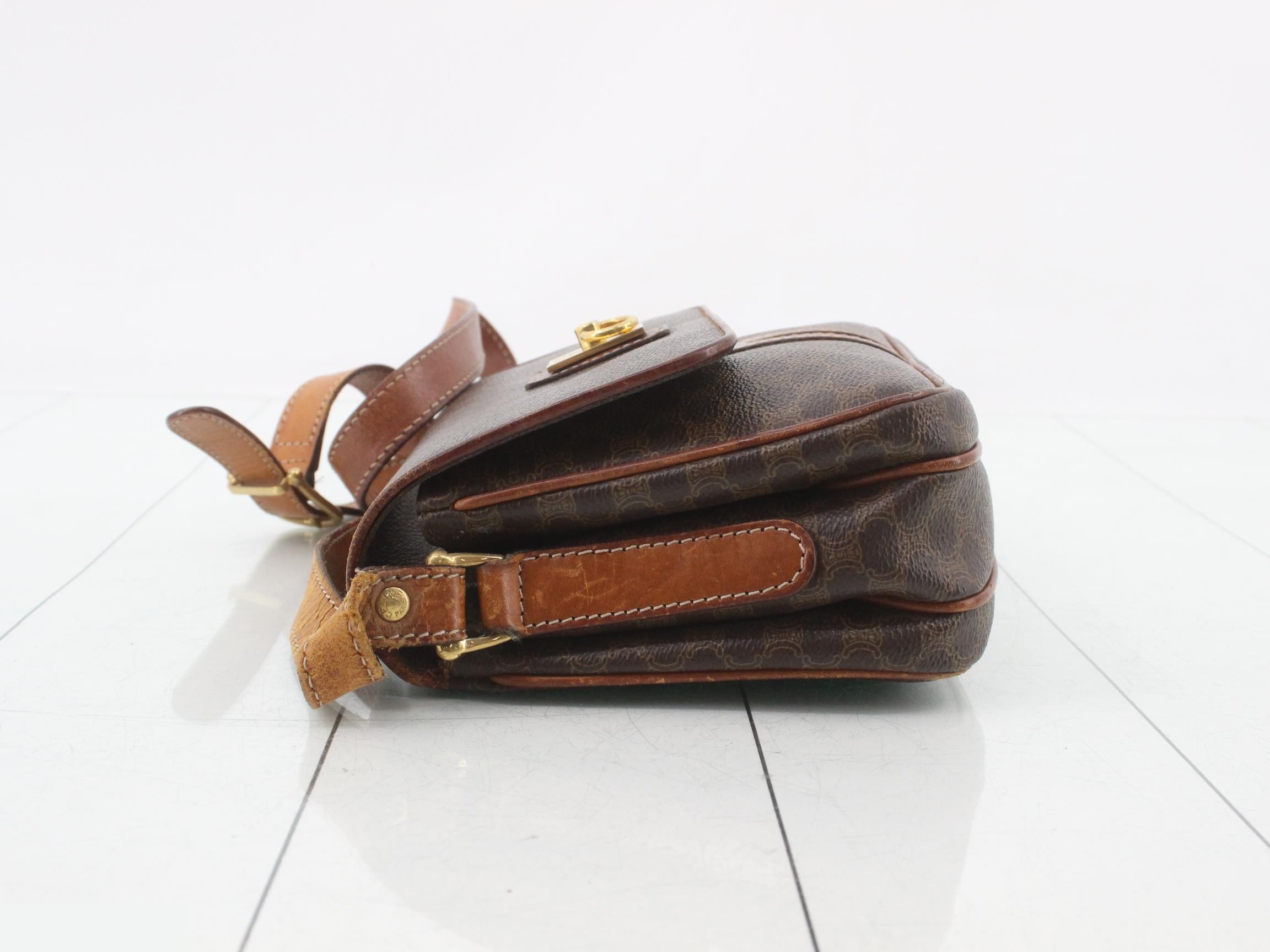 Shoulder bag — view 4