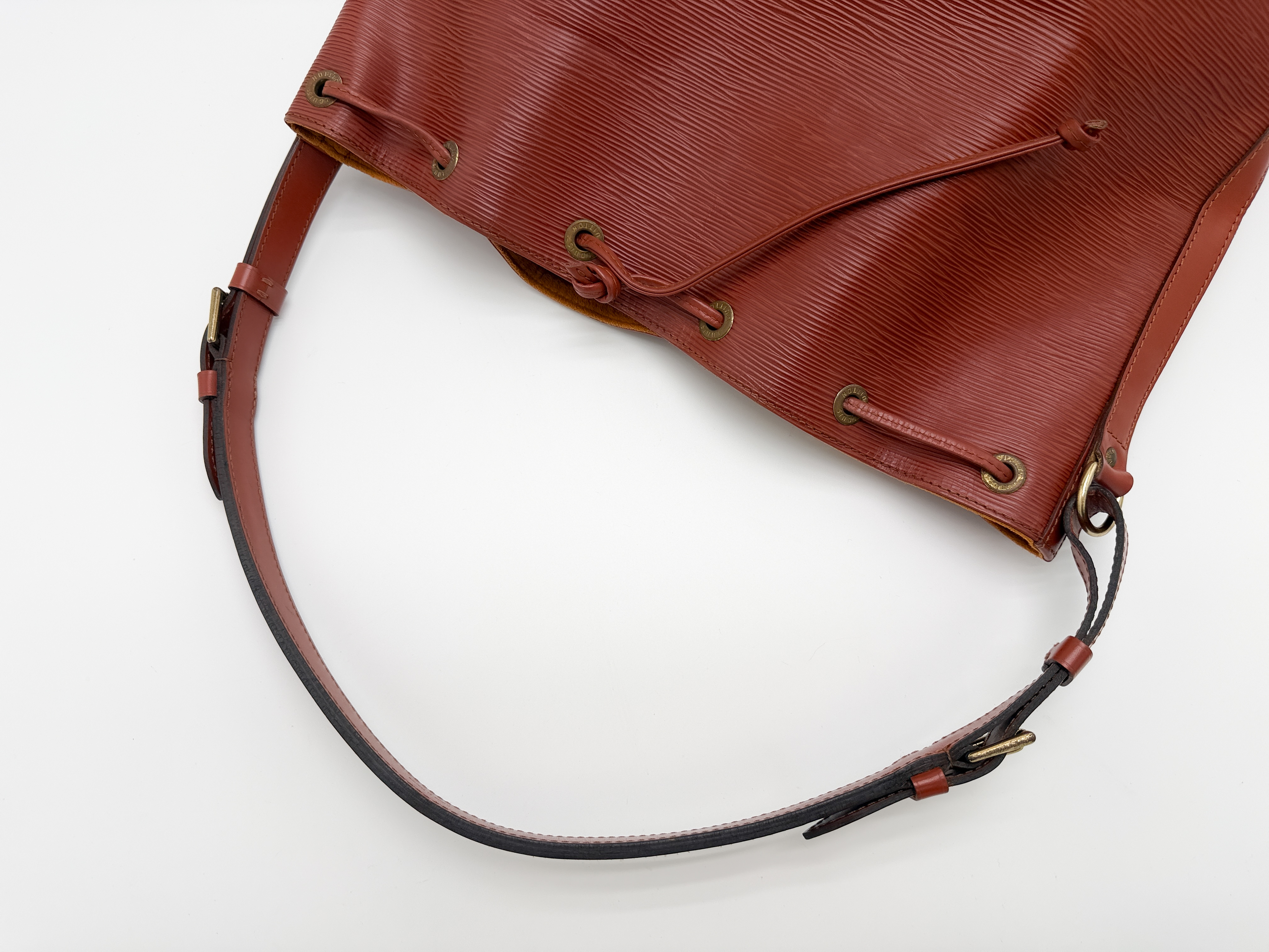 Epi M44003 Noe Kenya Brown Shoulder Bag — view 4