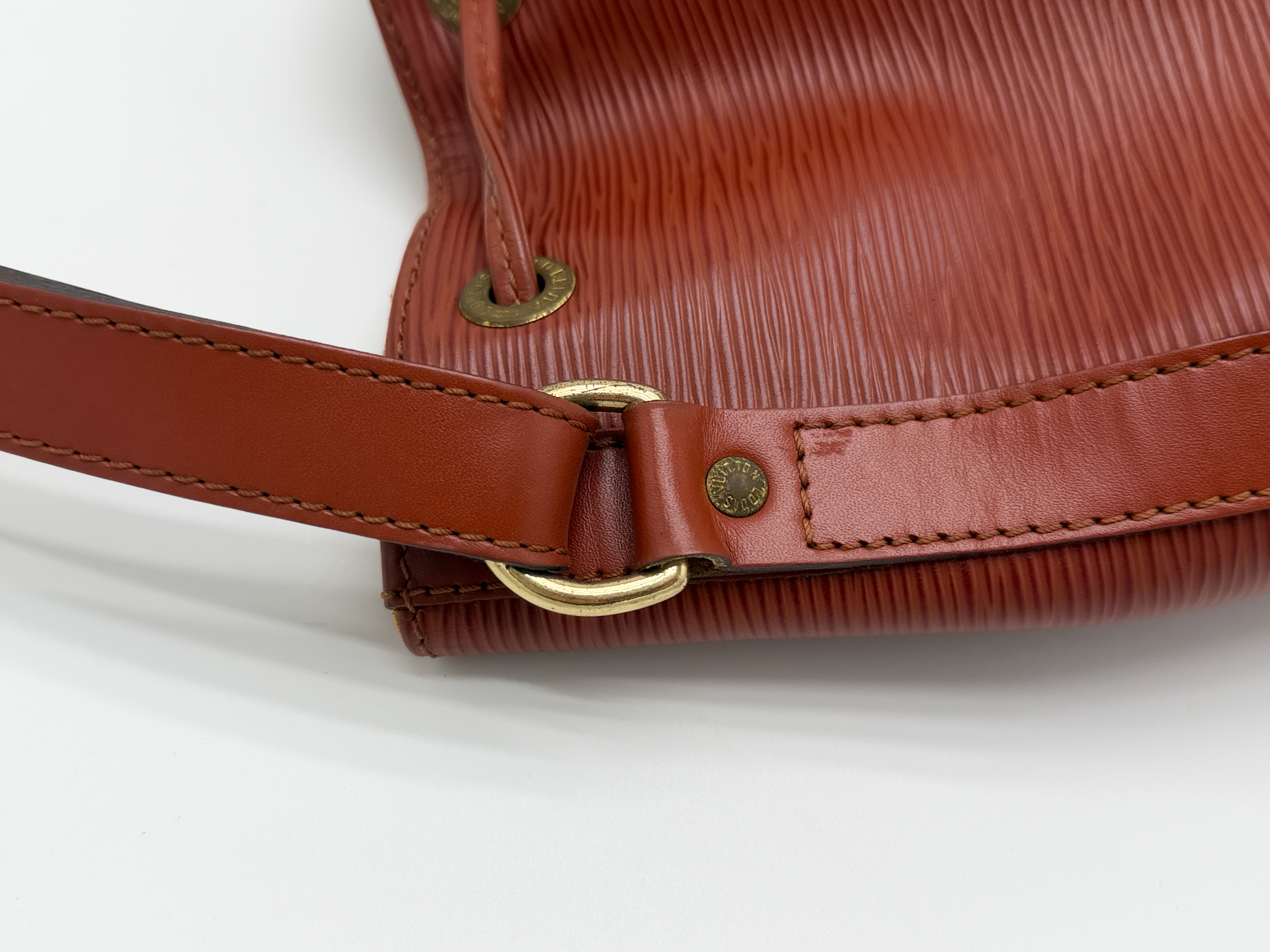Epi M44003 Noe Kenya Brown Shoulder Bag — view 7