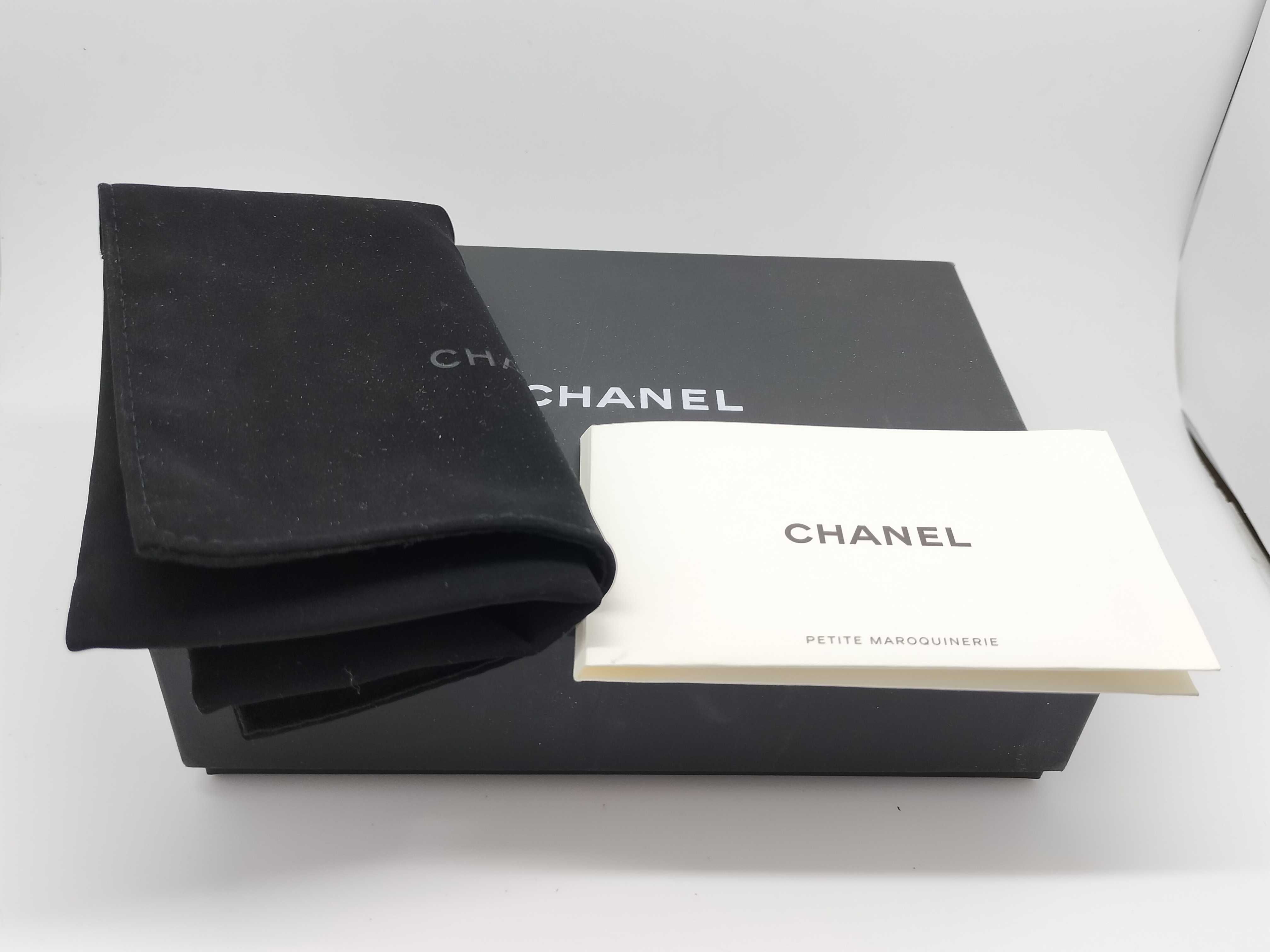 Caviar Skin Classic Zip Card Case — view 14