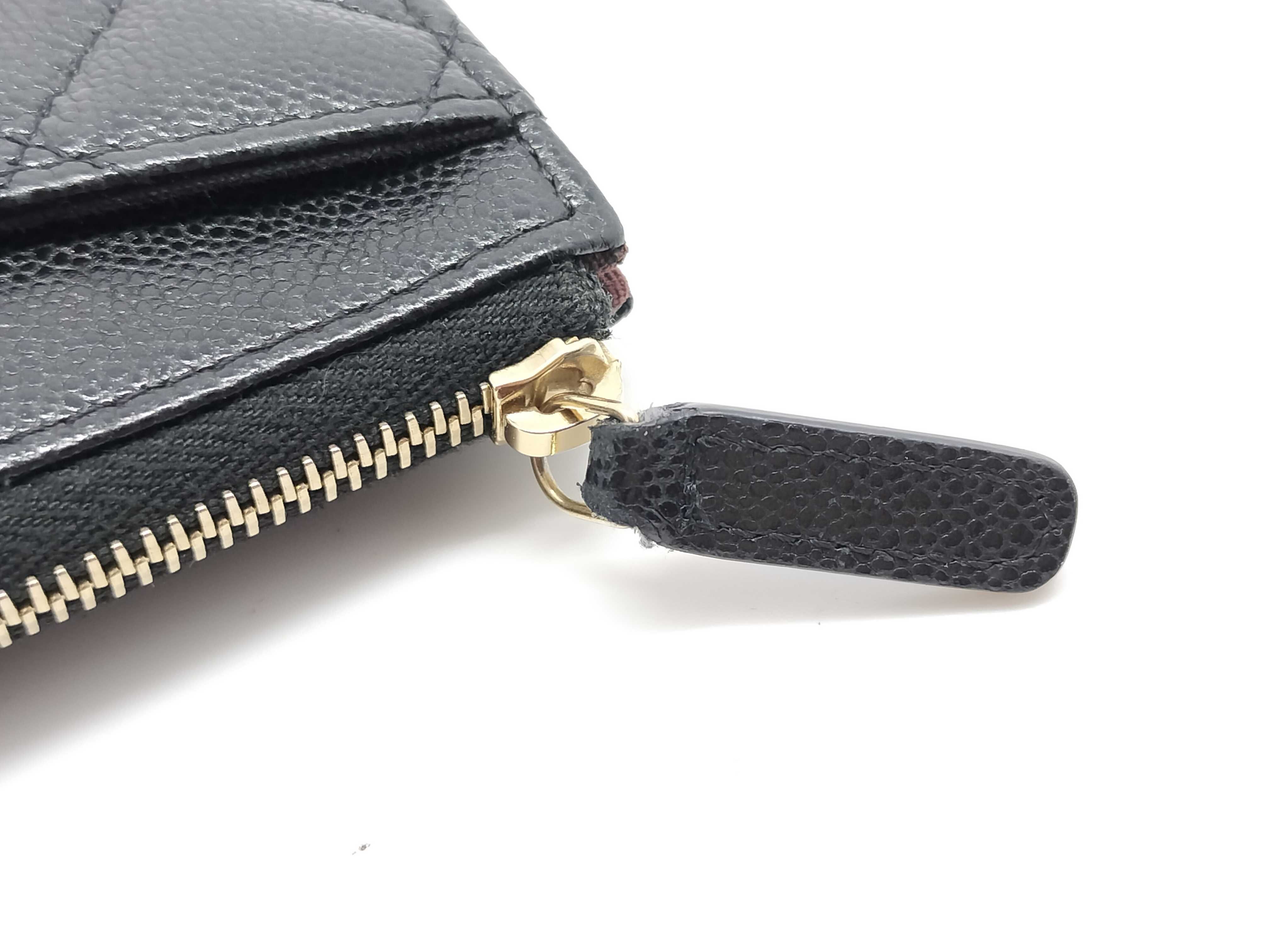 Caviar Skin Classic Zip Card Case — view 8