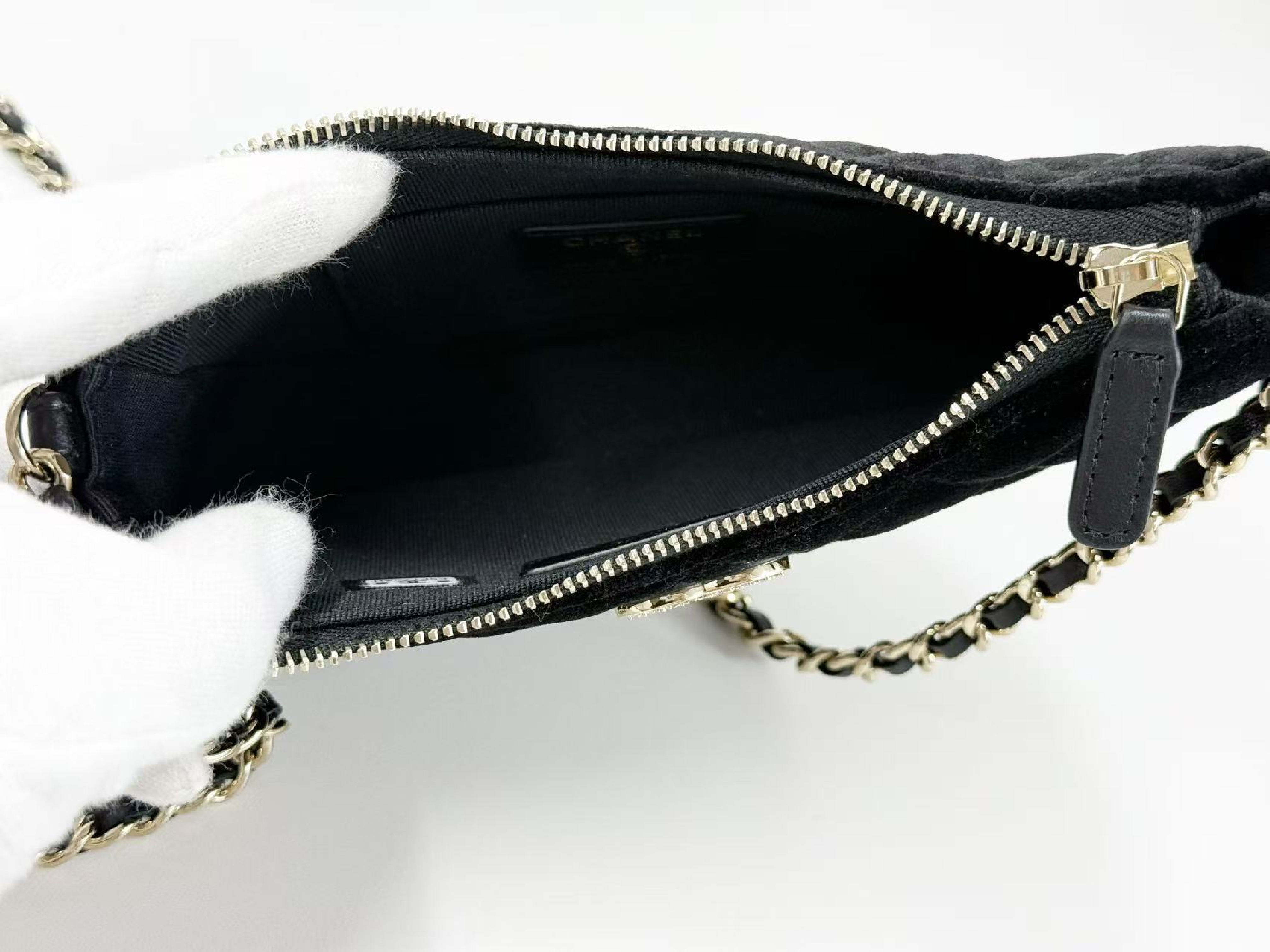 Stored Item, Black Matelassé Velour Hobo Bag, VIP G, W17/H11/D3cm (approx.), with dust bag and serial ID, Gold hardware, Shoulder strap, E5PT75AH. — view 10