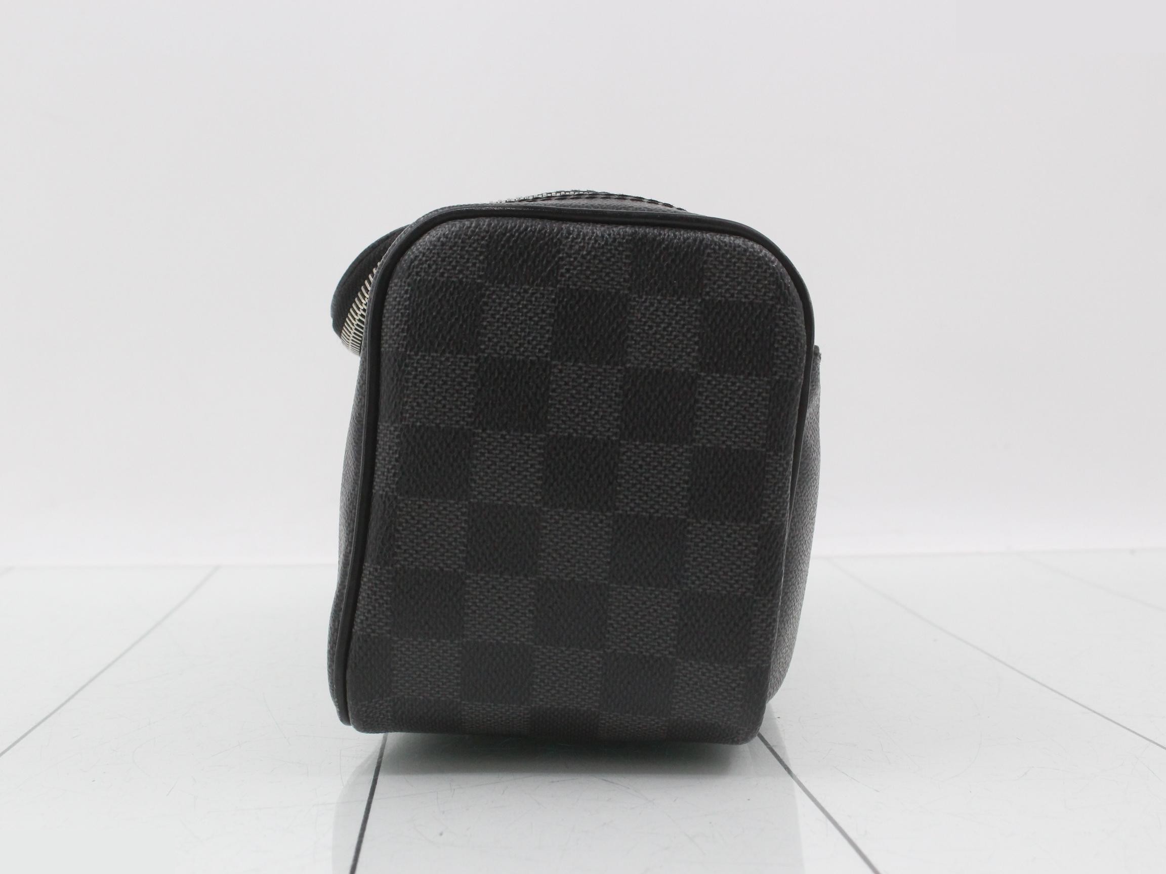 Damier Graphite Toiletry Pouch — view 3
