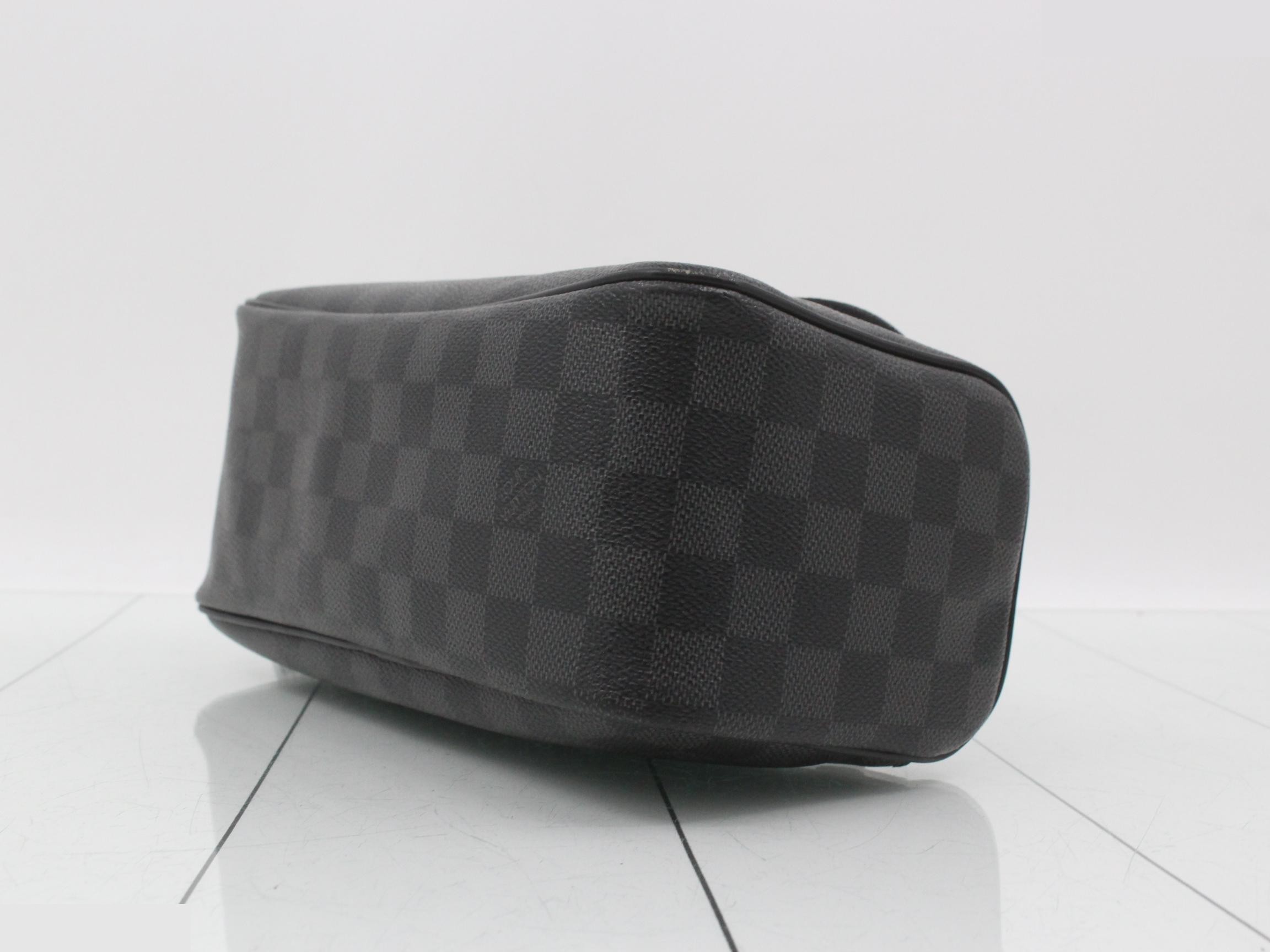 Damier Graphite Toiletry Pouch — view 6