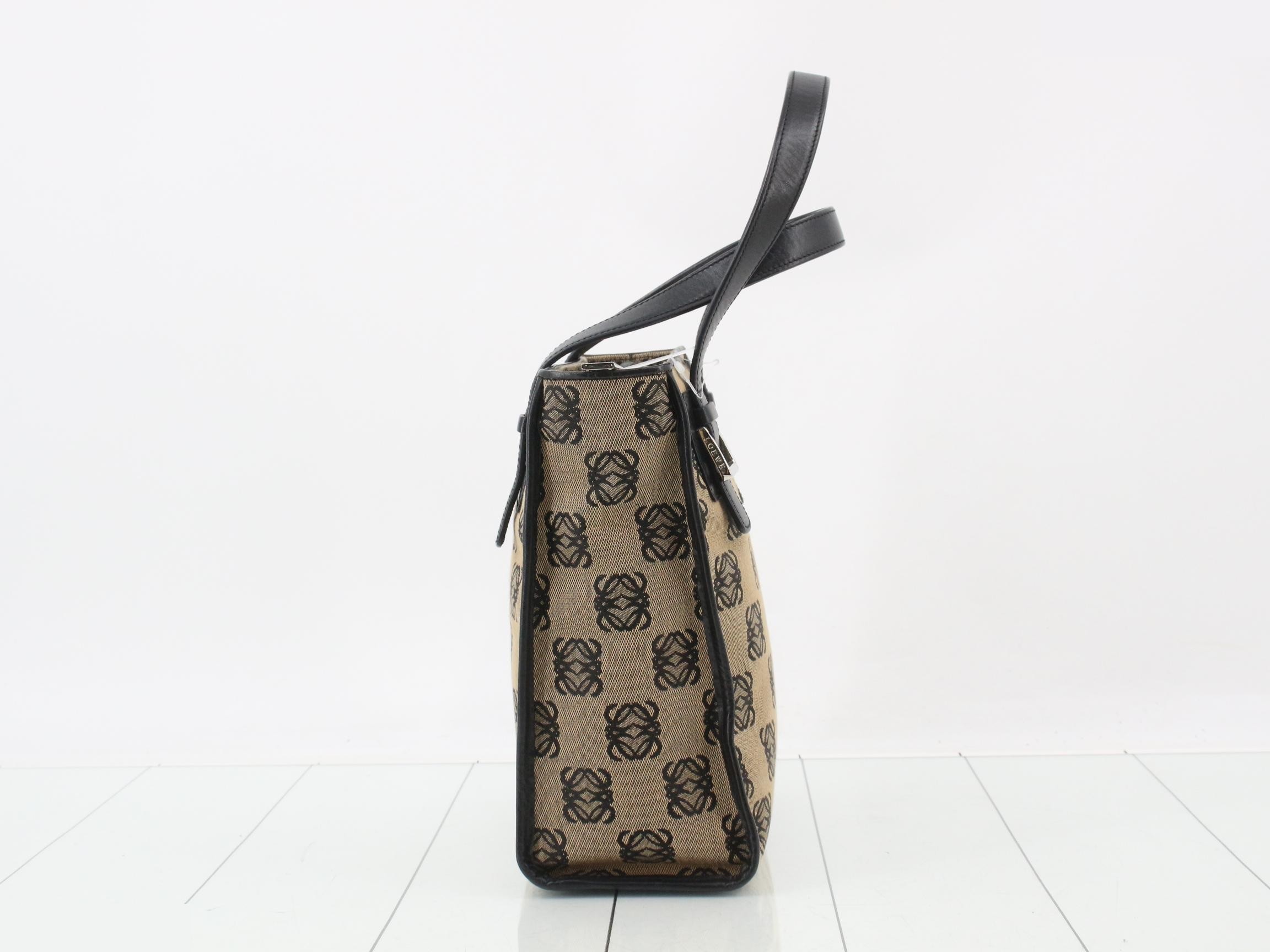 Anagram Canvas Handbag Tote Bag — view 4