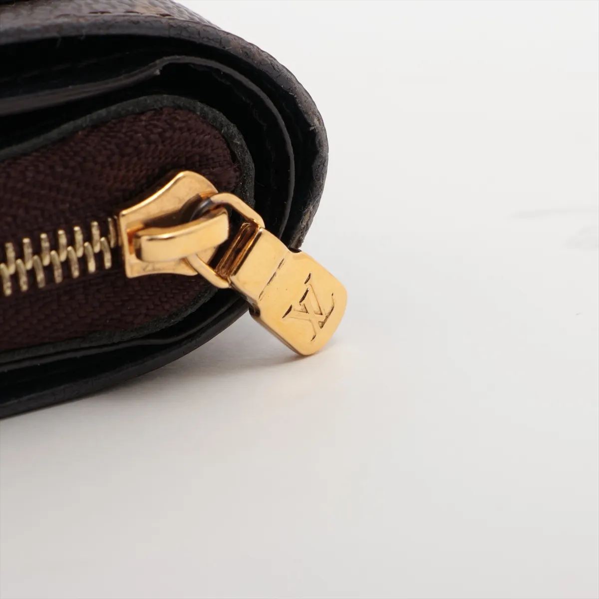 Monogram Reverse Portefeuille Lou M81461 Brown Compact Wallet with Initials; RFID Detectable. — view 8