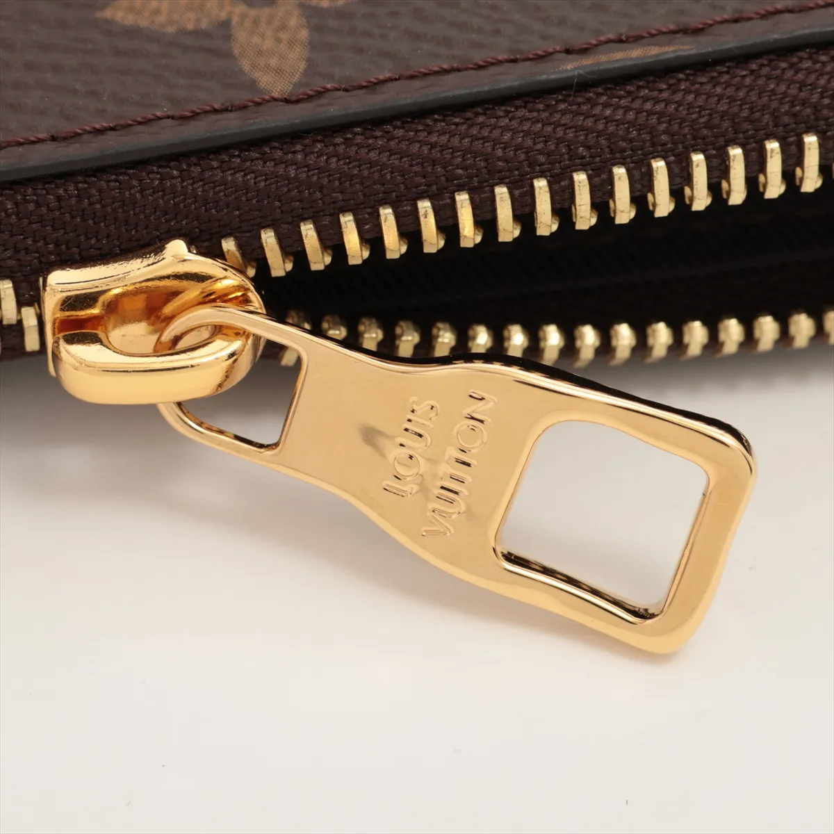x NBA Monogram Net Flat Pouch M80543 PVC x Leather Pouch Brown RFID Detectable — view 6