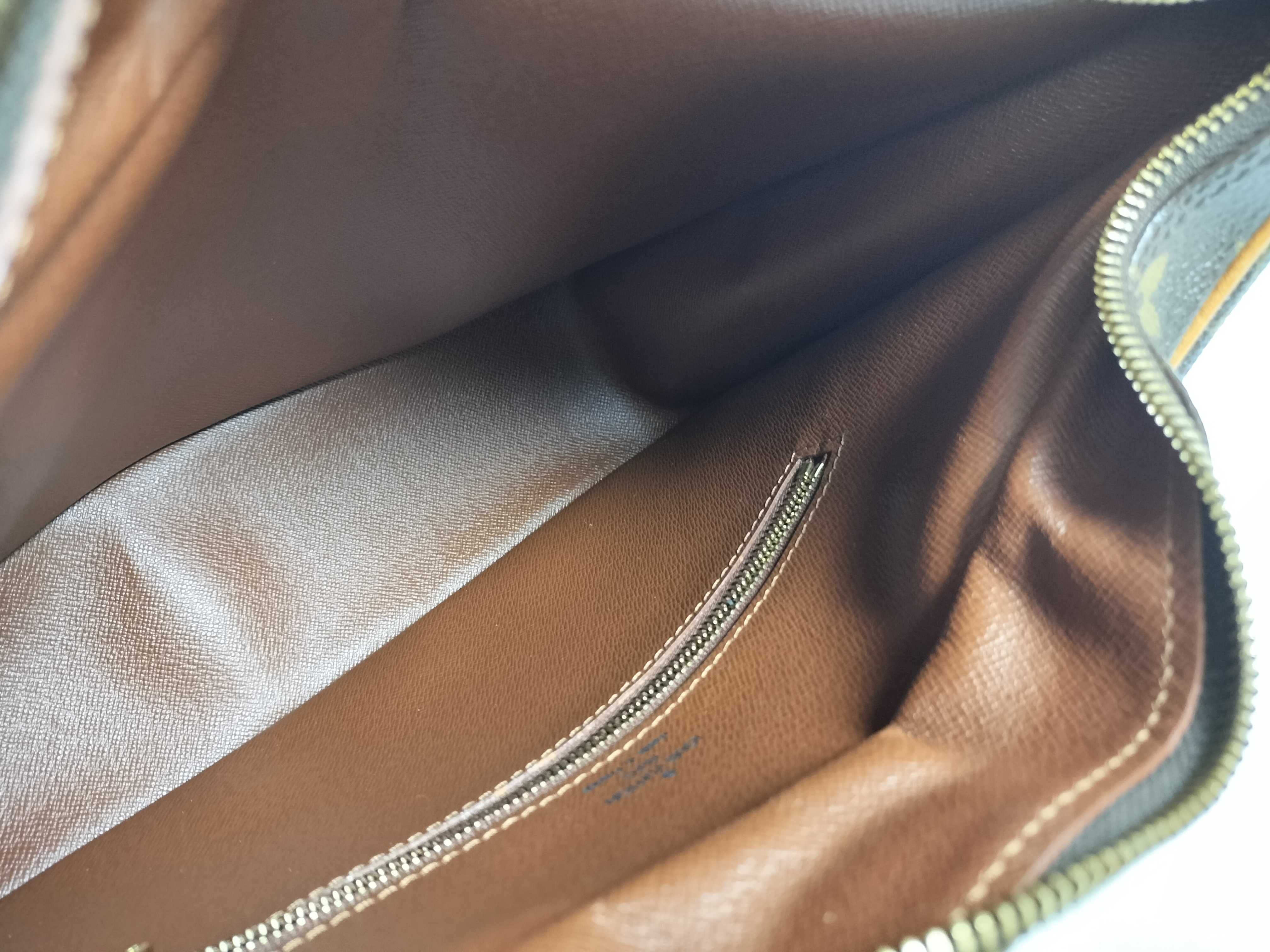 Boulogne Shoulder Bag — view 10