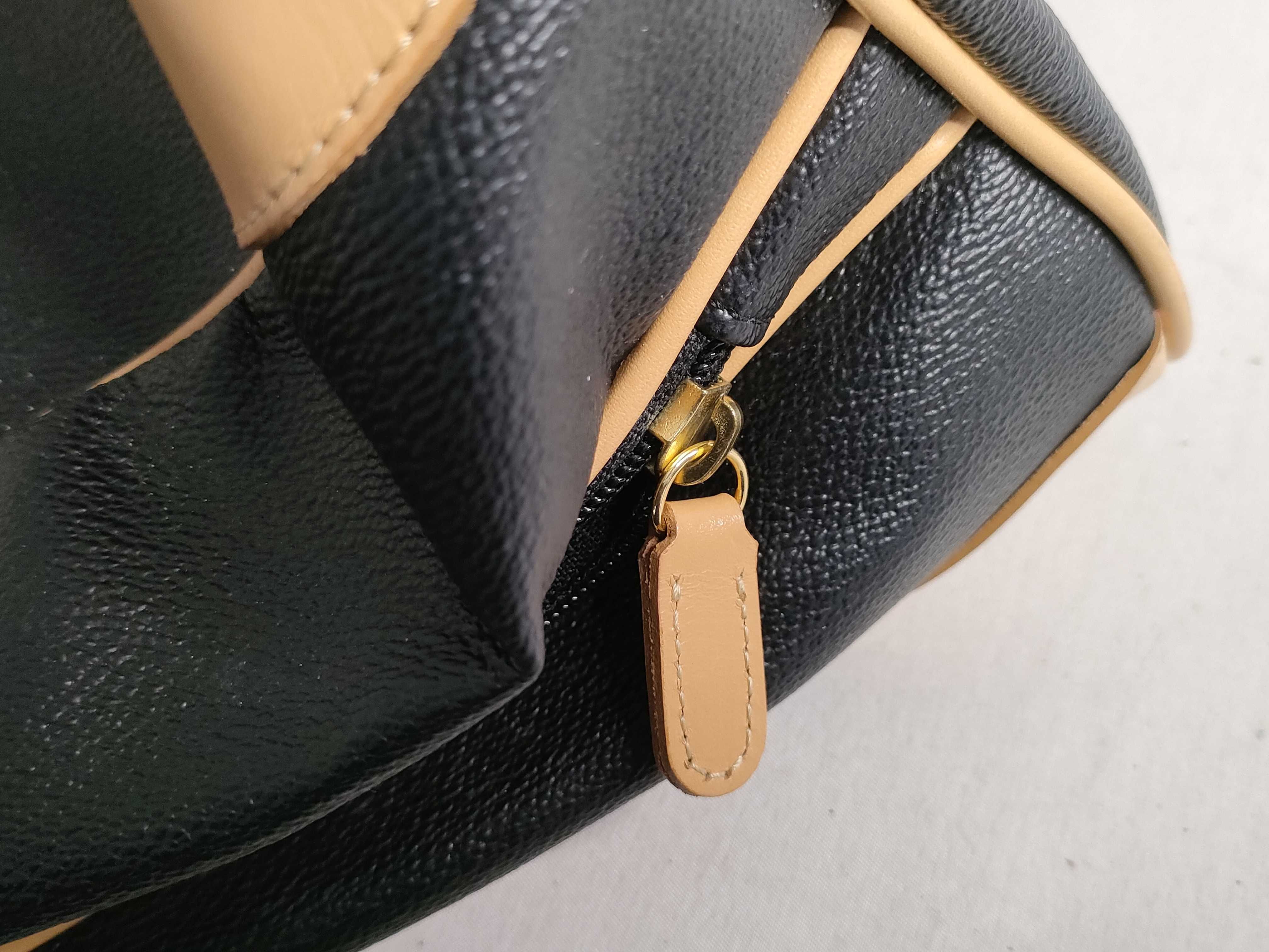 2-way bag / PVC handbag — view 14