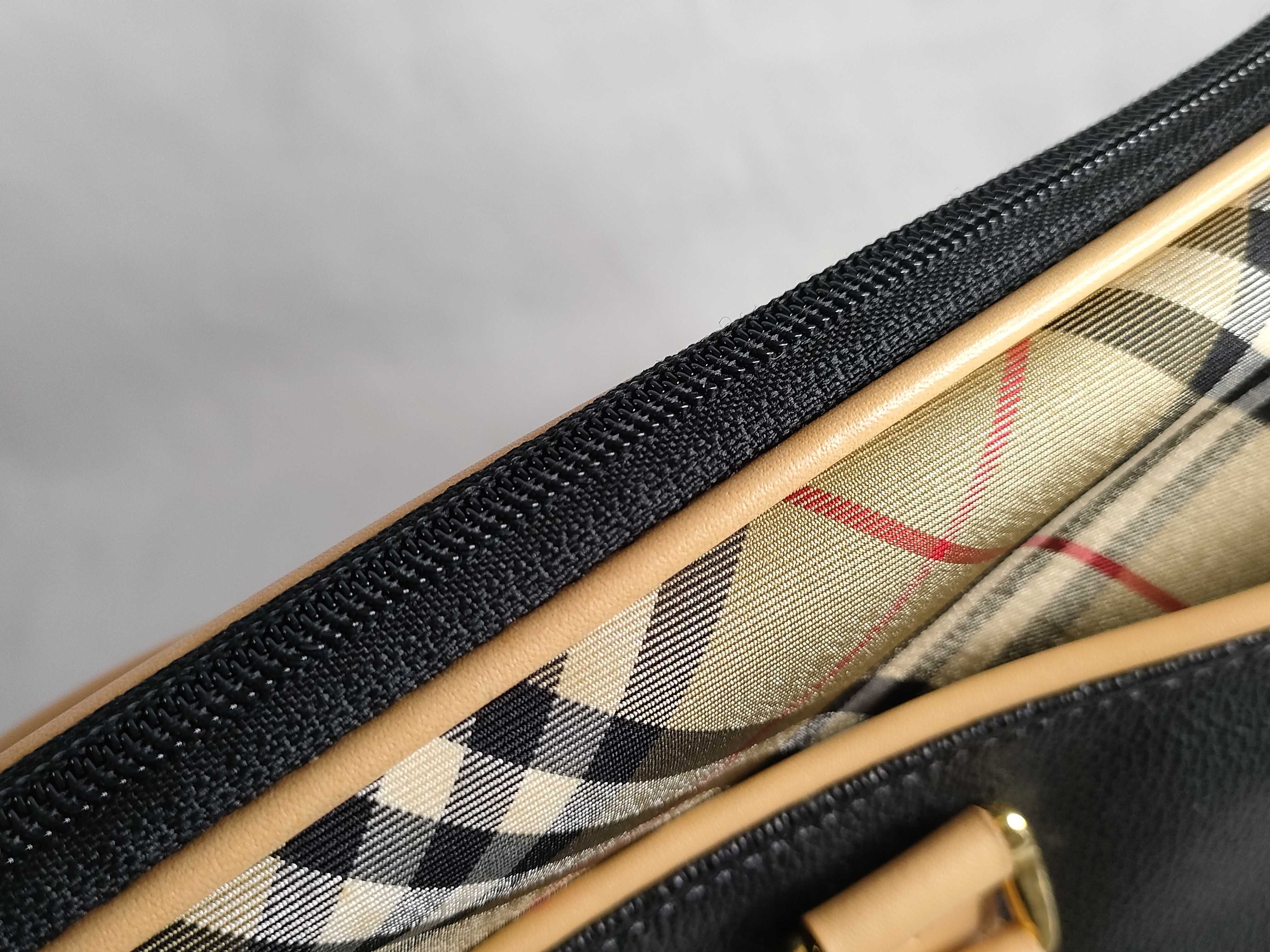 2-way bag / PVC handbag — view 9