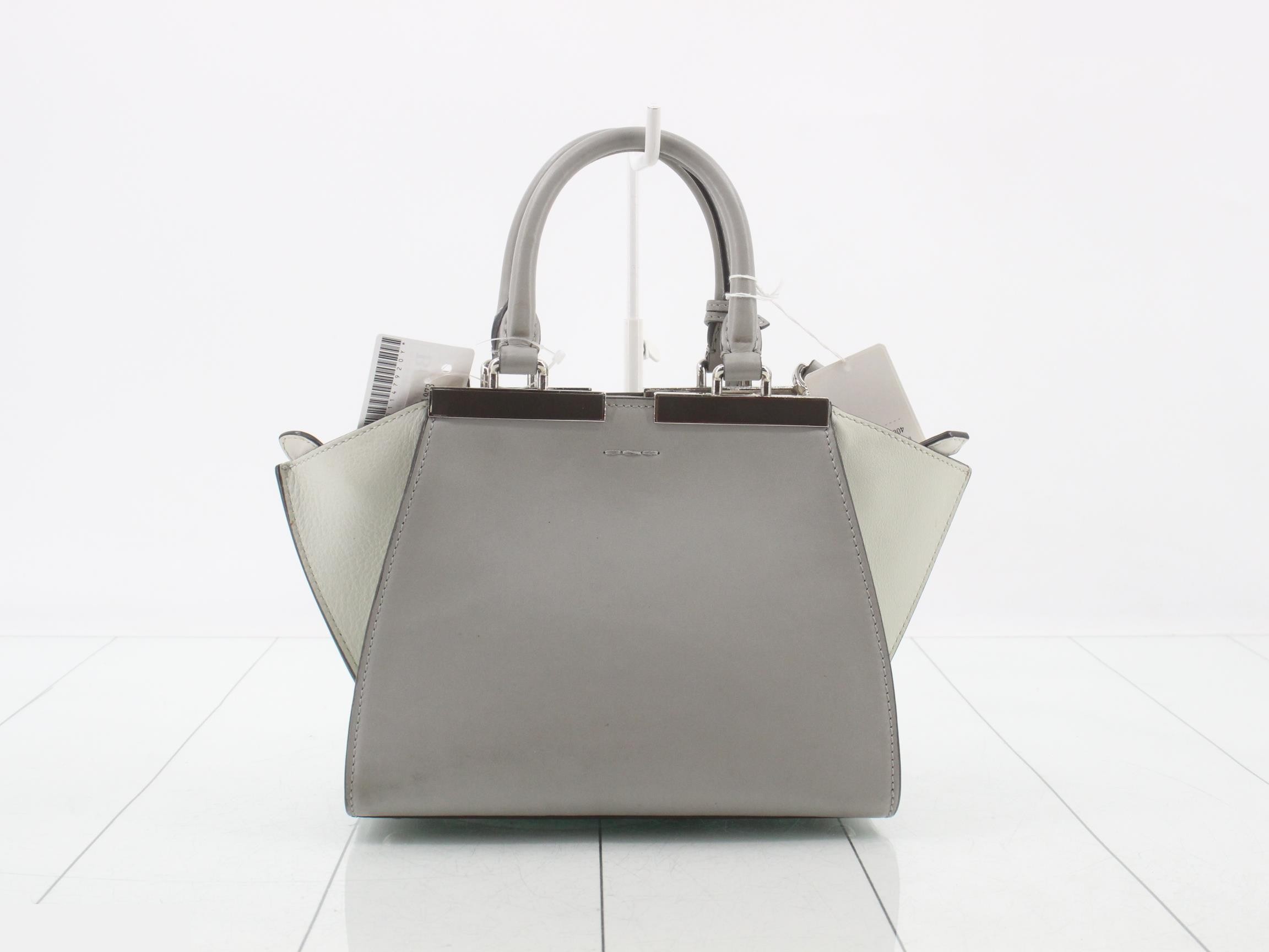 Petit Trois Jours Shoulder Bag — view 2