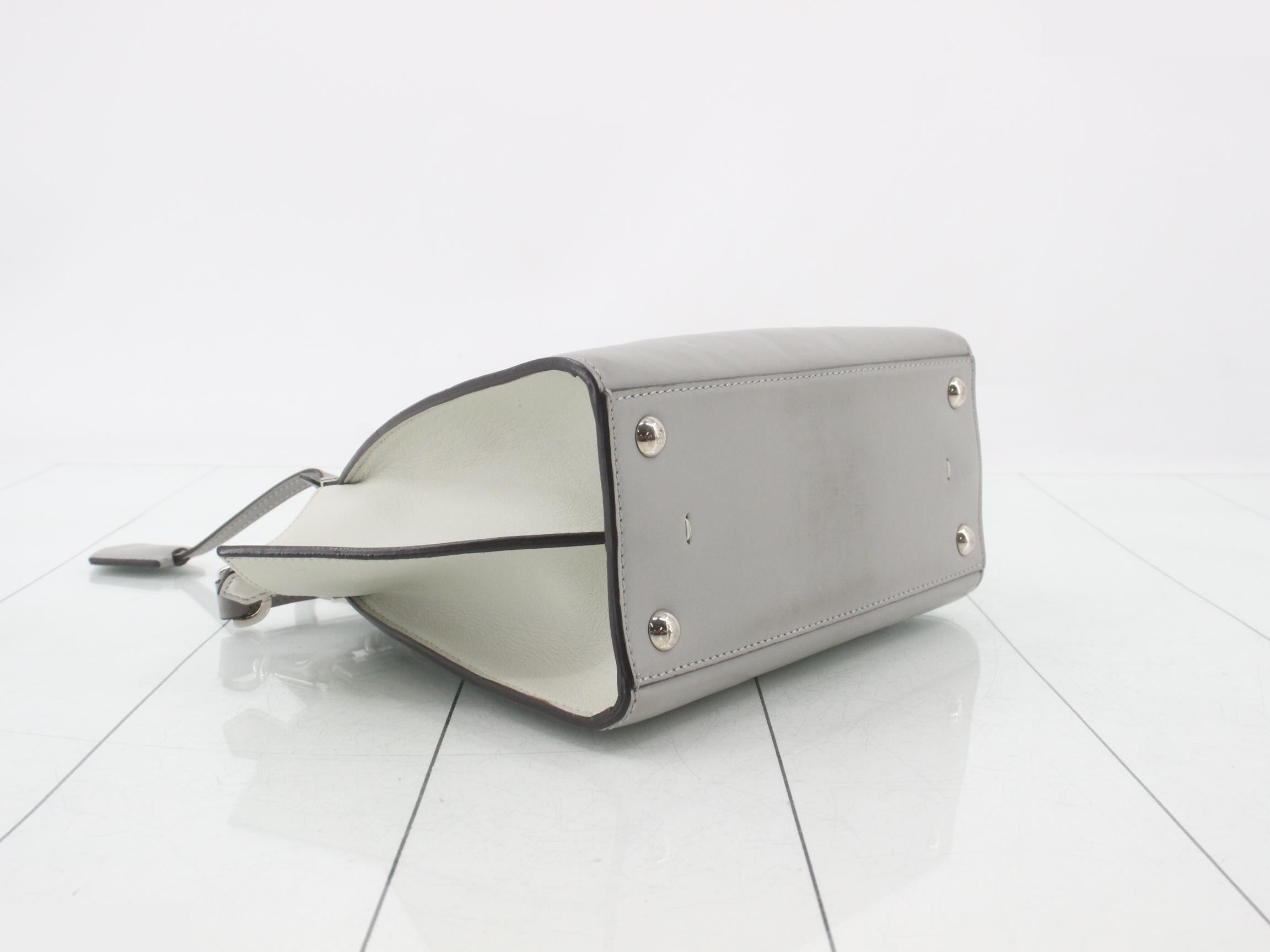 Petit Trois Jours Shoulder Bag — view 5