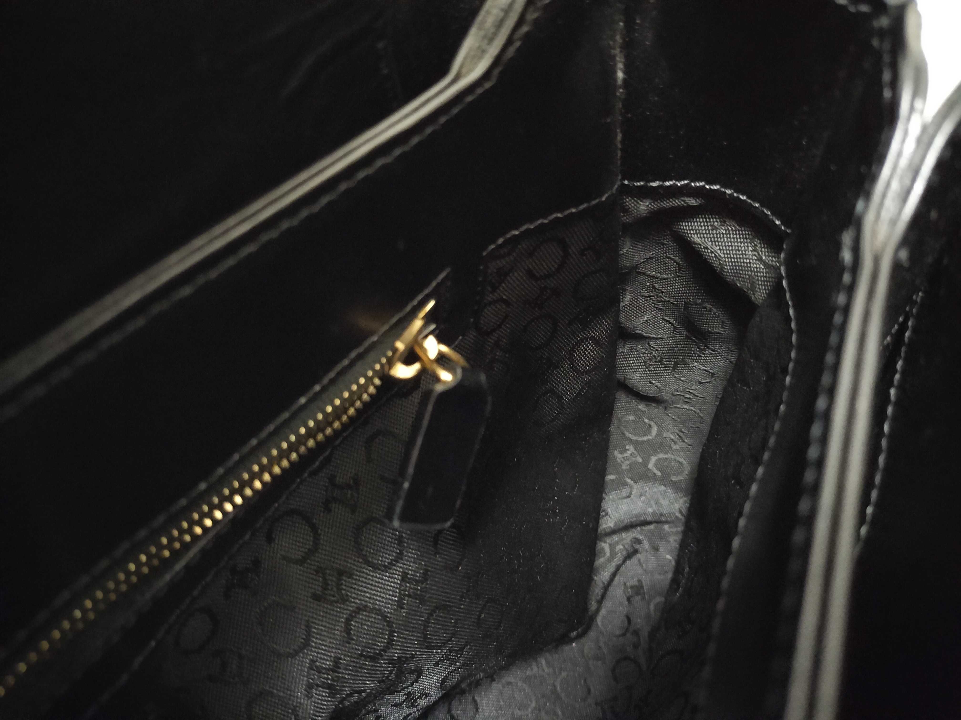 Triomphe One-Shoulder Bag, Leather, Calfskin Shoulder Bag — view 12