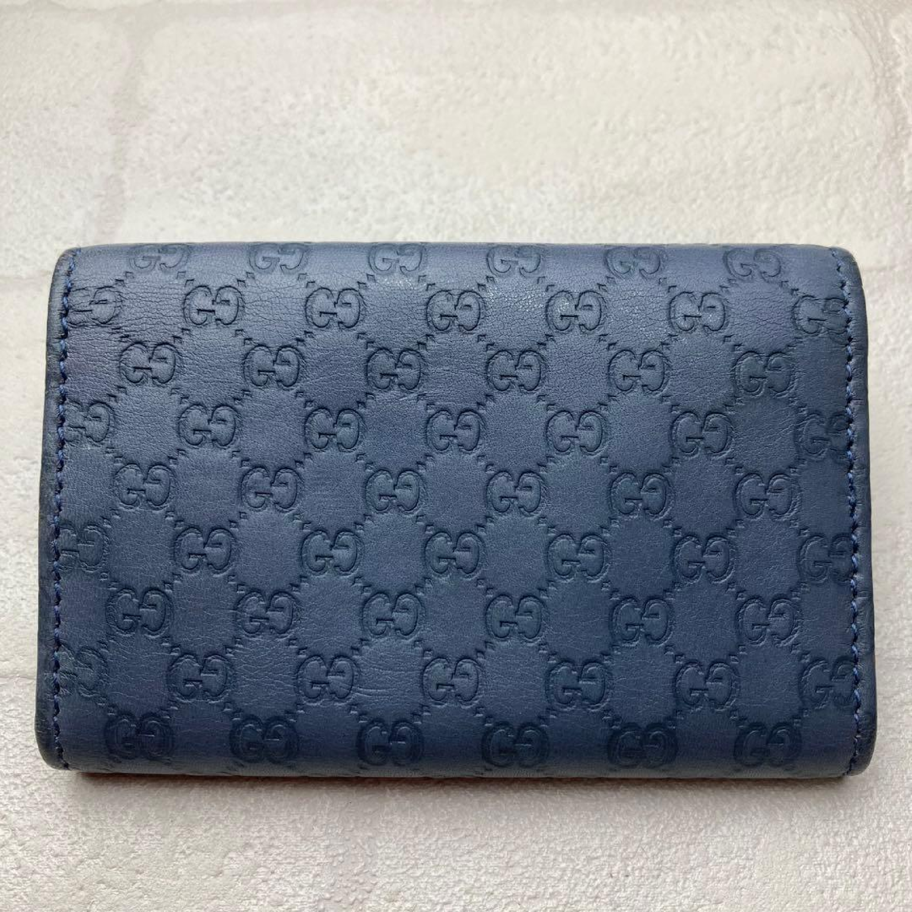 6-Key Case Key Holder, Gray, GG Microssima Embossed Key Case — view 3