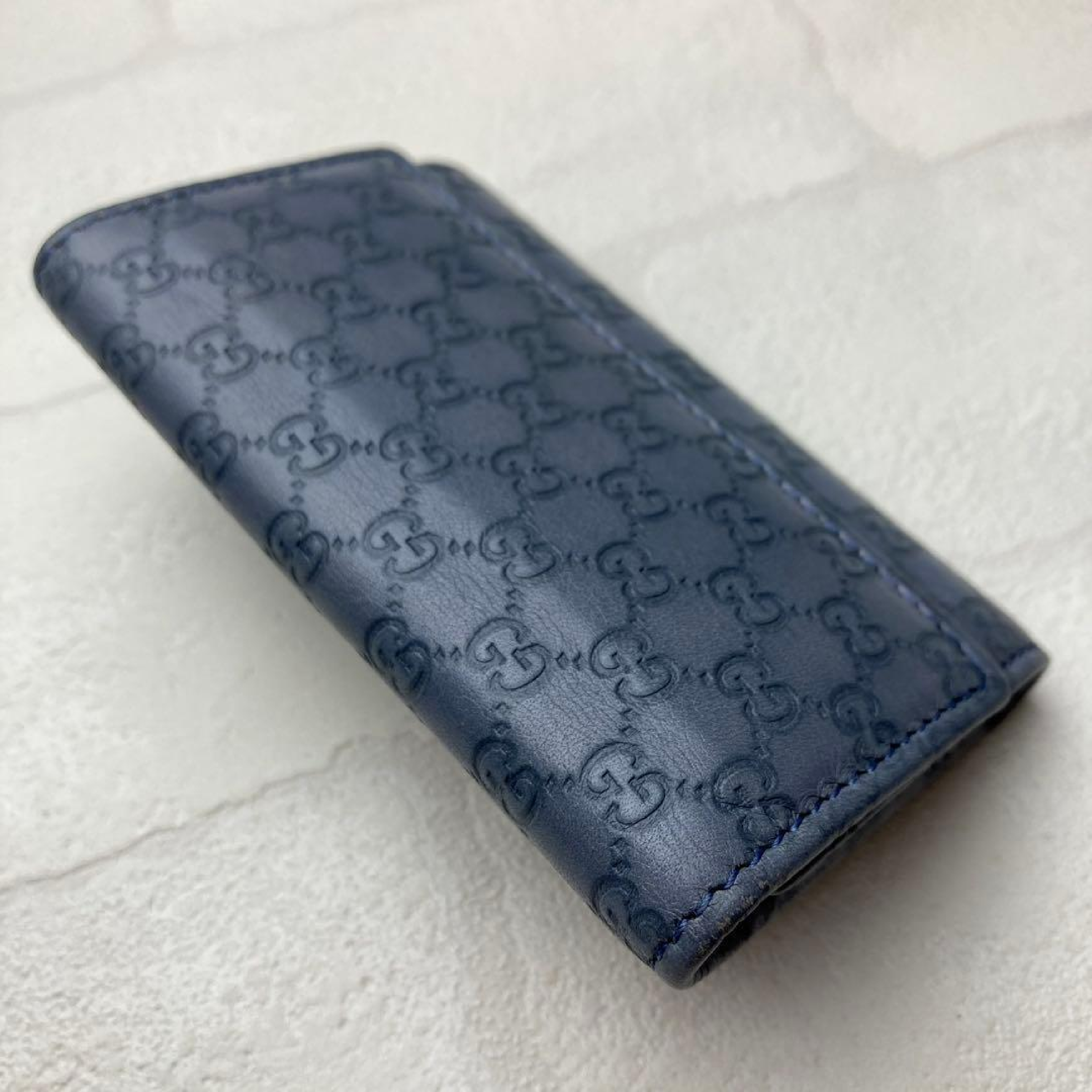 6-Key Case Key Holder, Gray, GG Microssima Embossed Key Case — view 5