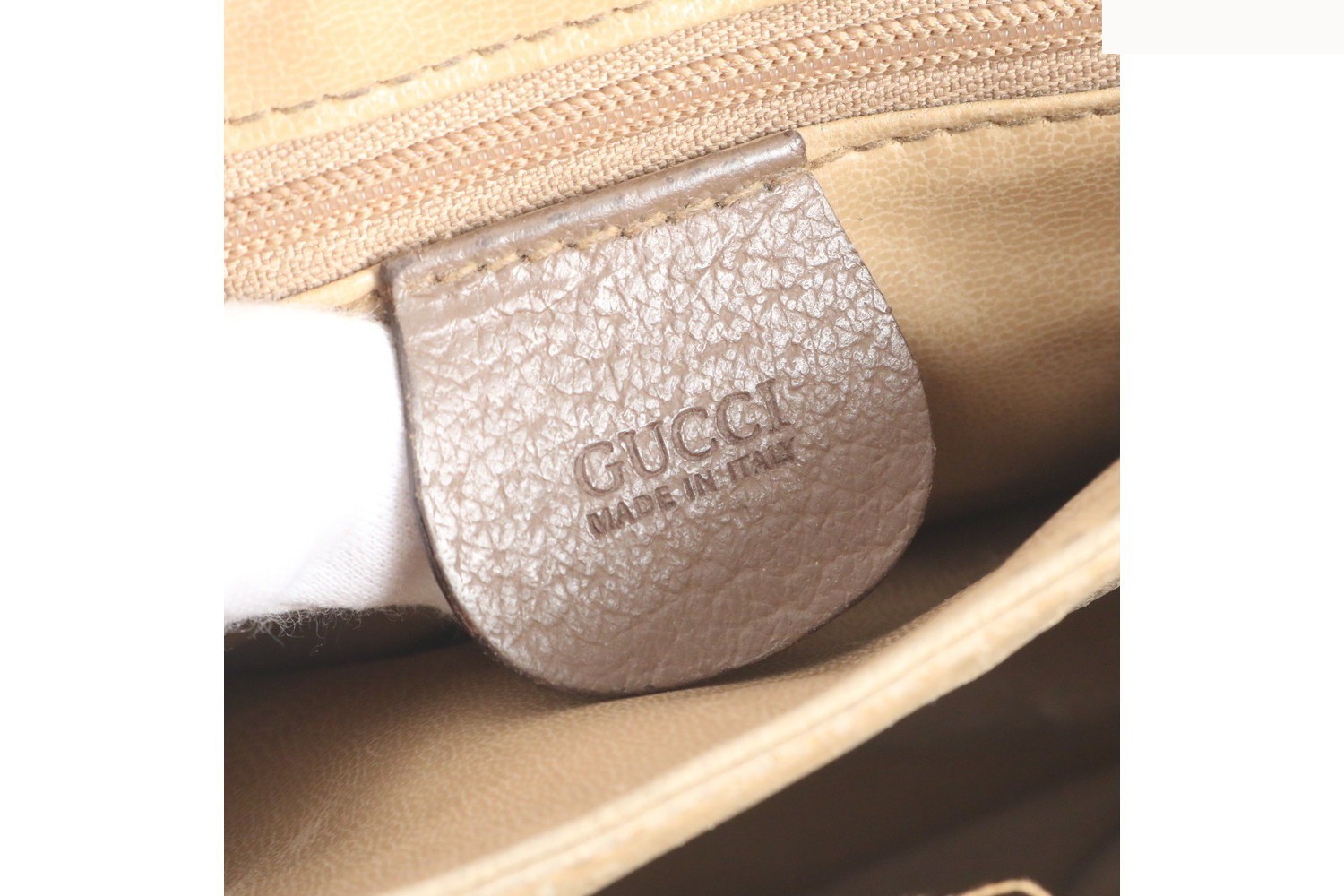 GG Supreme Sherry Line Leather Shoulder Bag — view 8