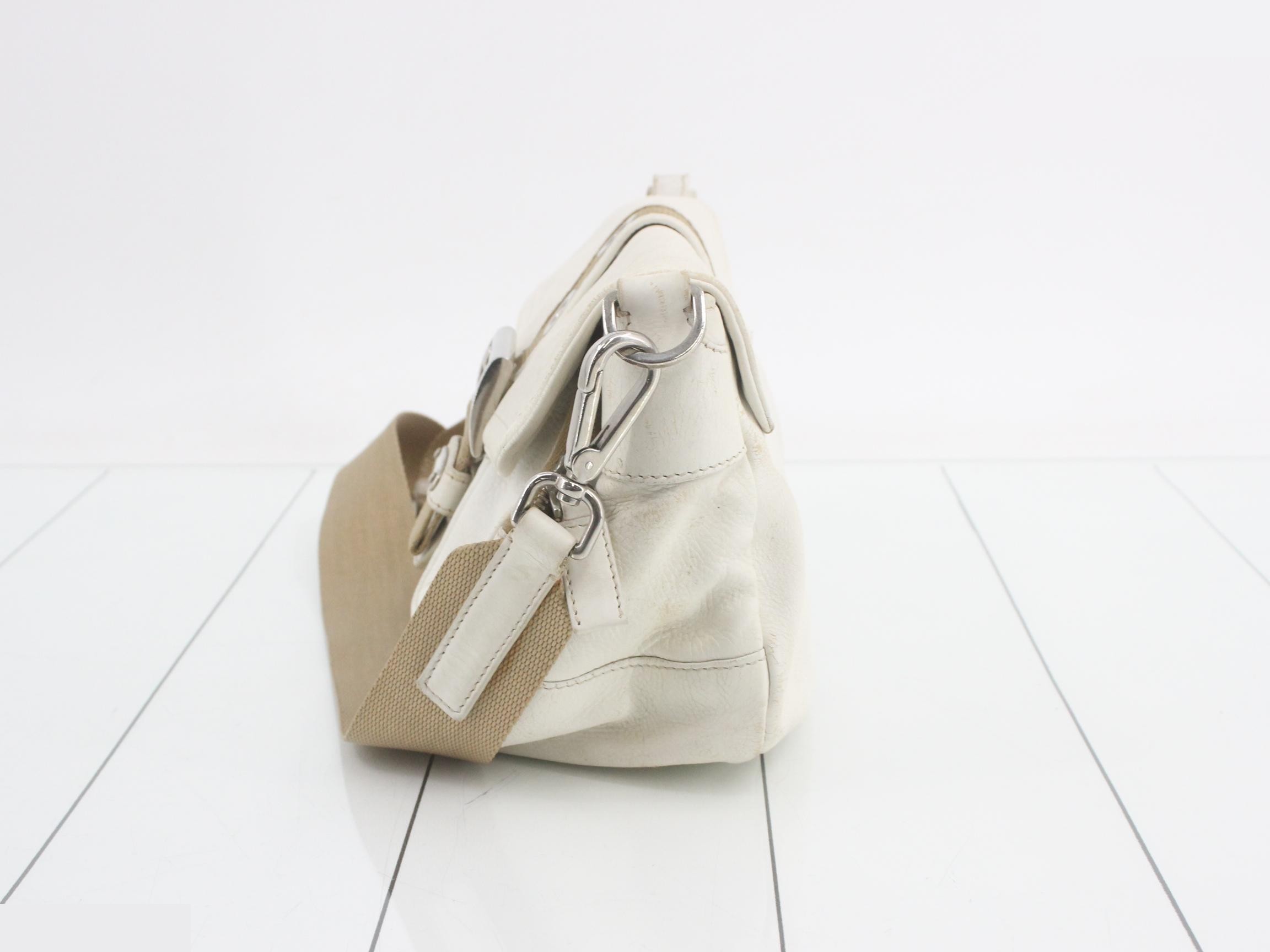 Leather pocket shoulder bag — view 3