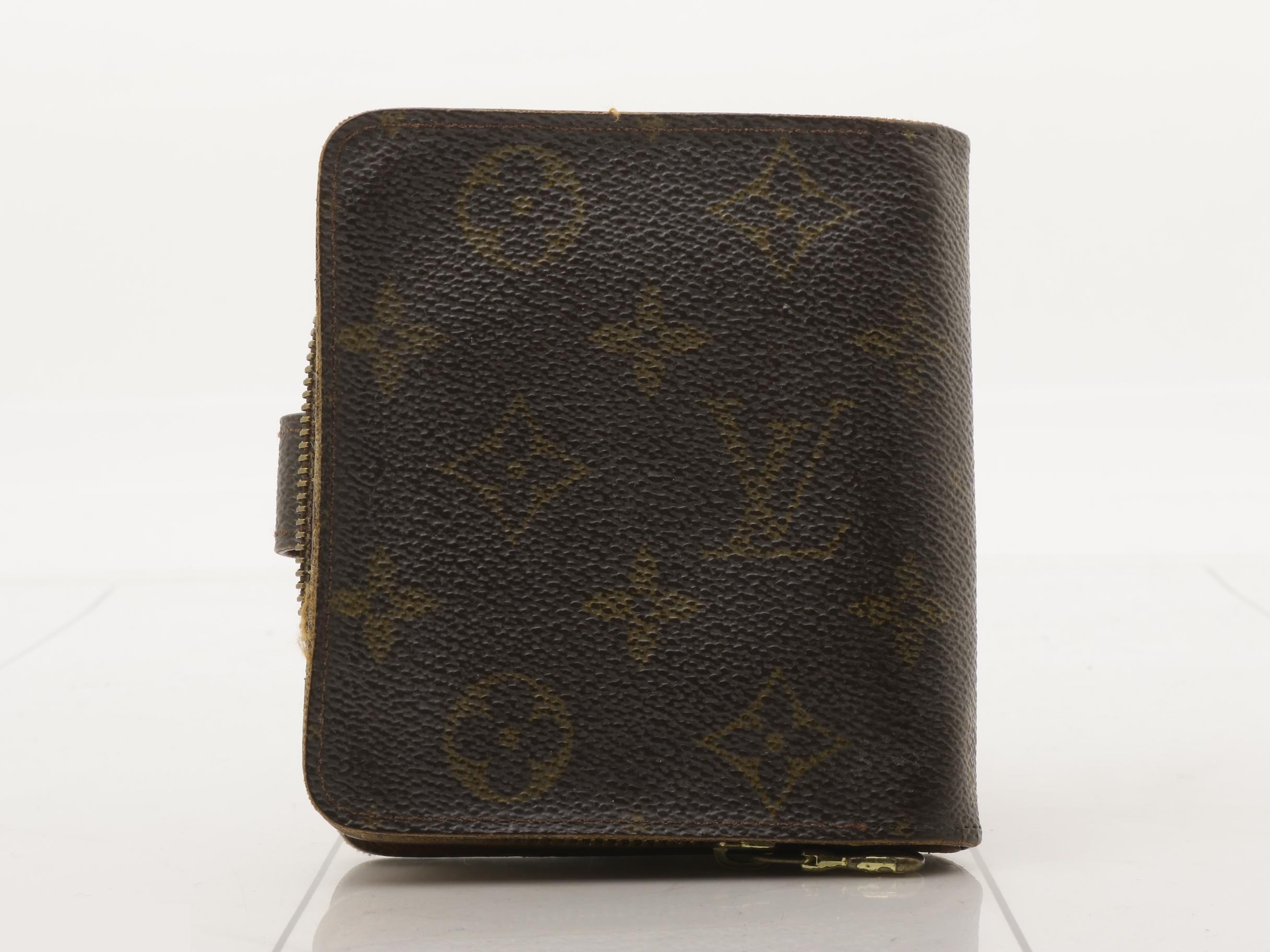 Compact Zip Wallet — view 2