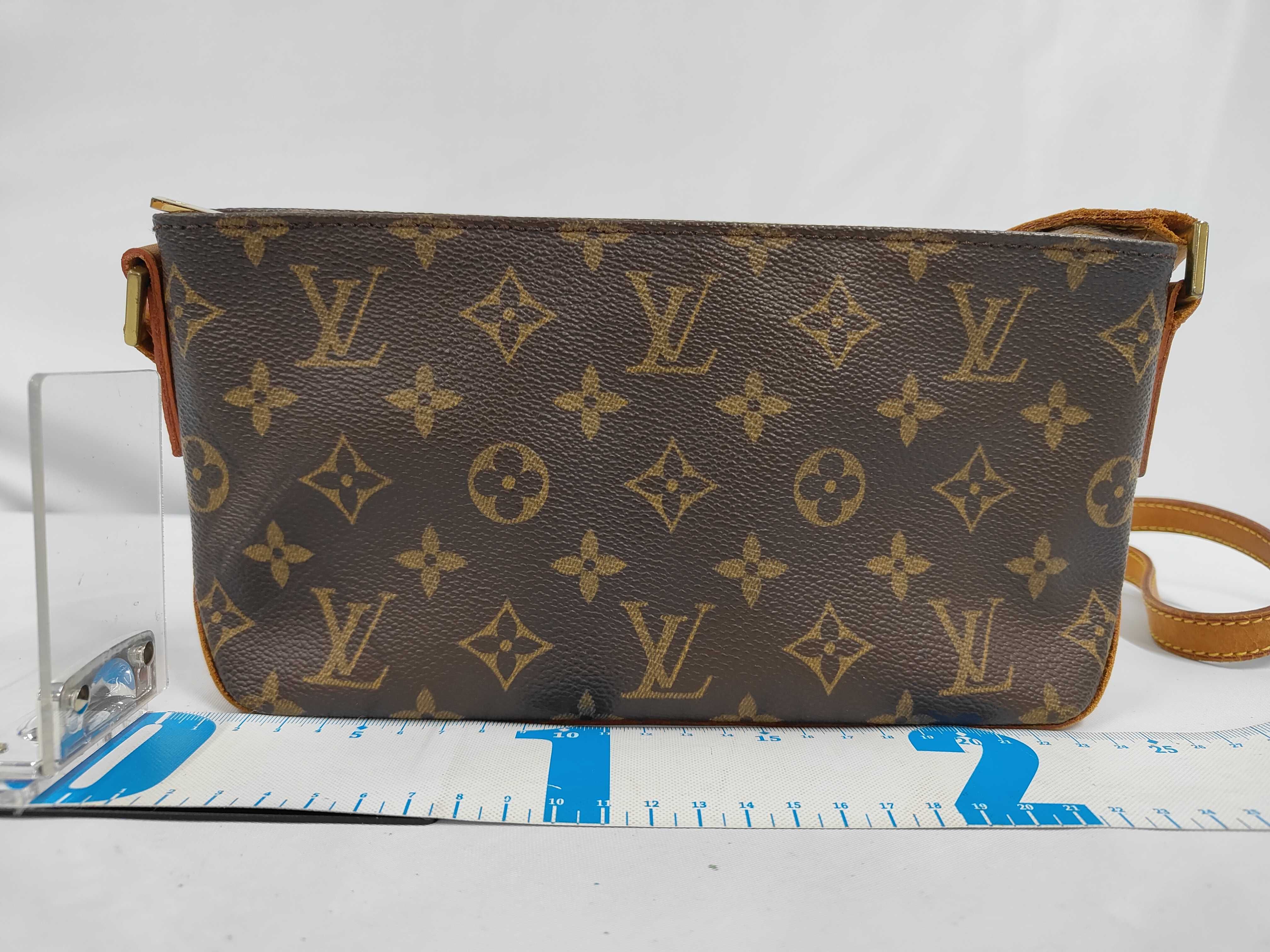 Monogram Trotteur AR0072 Shoulder Bag — view 2