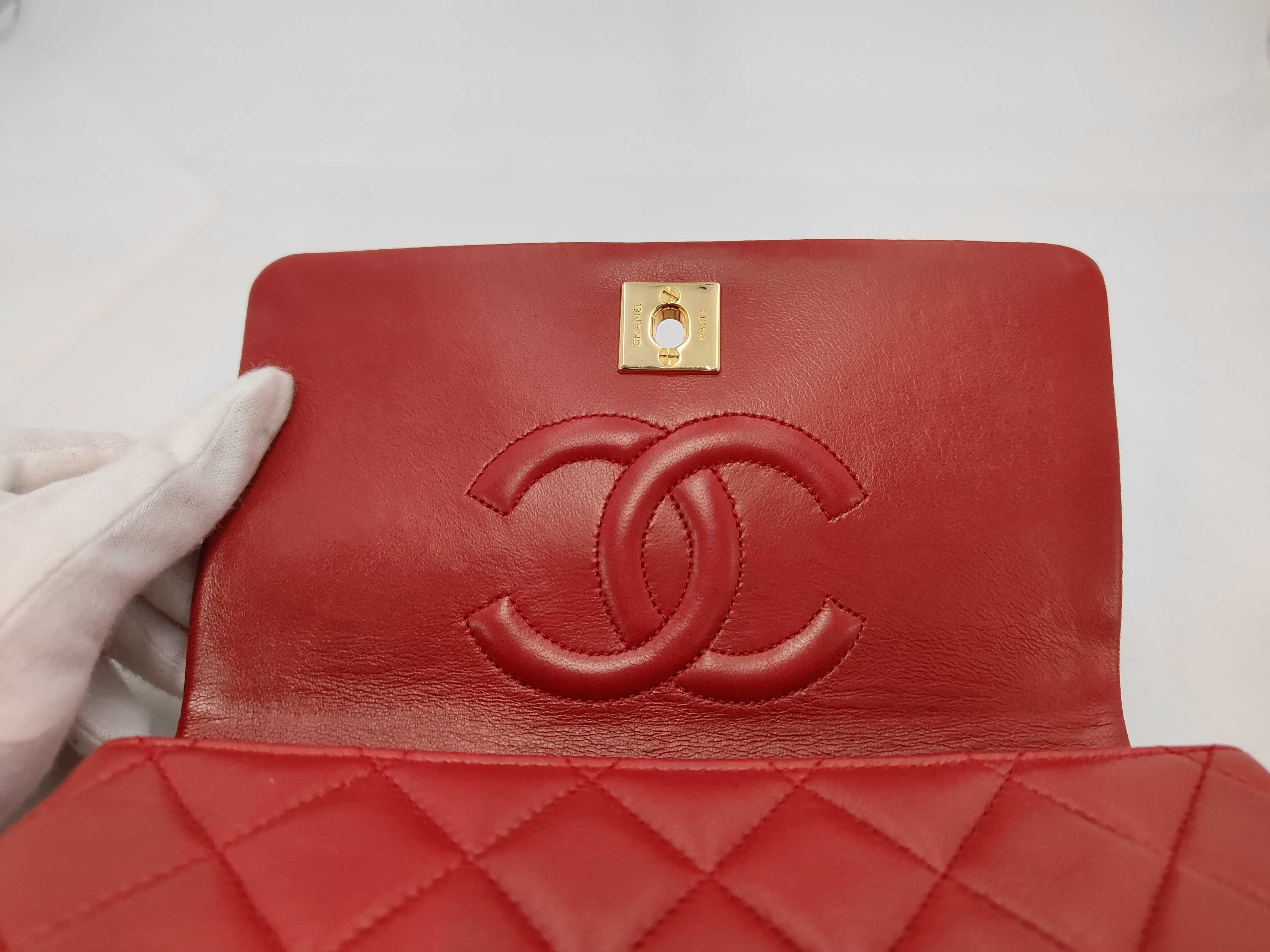 Matelassé Chain Shoulder Bag, Red Lambskin Shoulder Bag — view 8