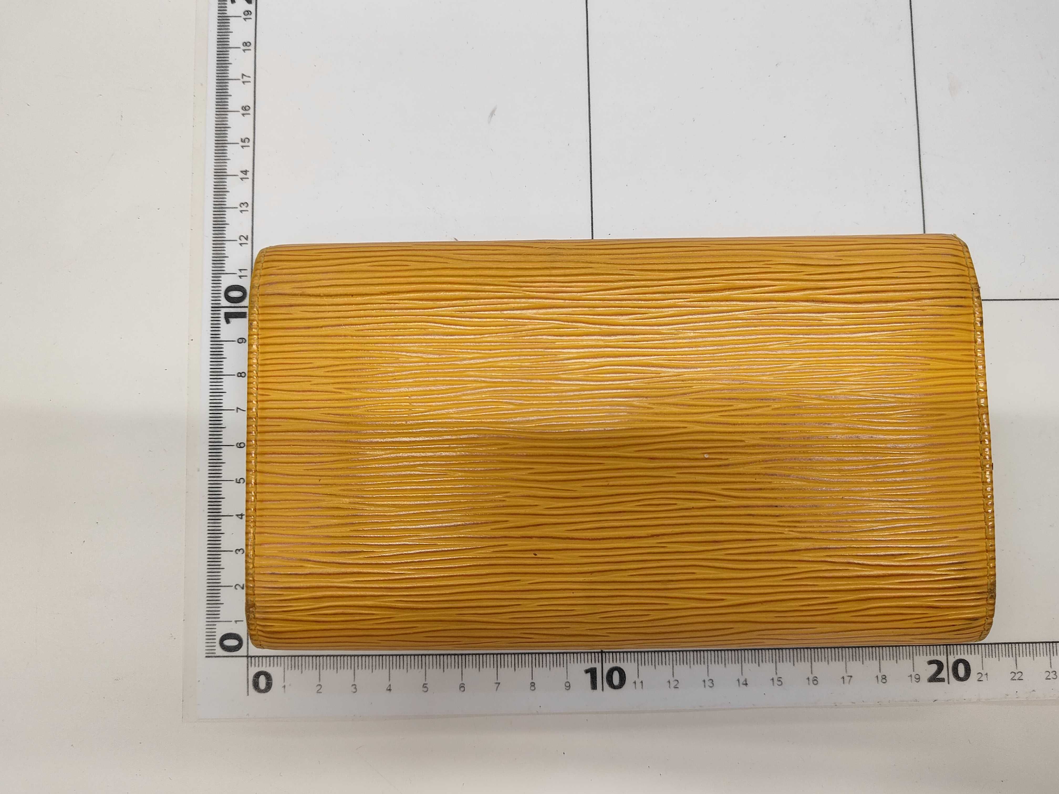 Epi Leather Long Wallet / Wallet — view 2