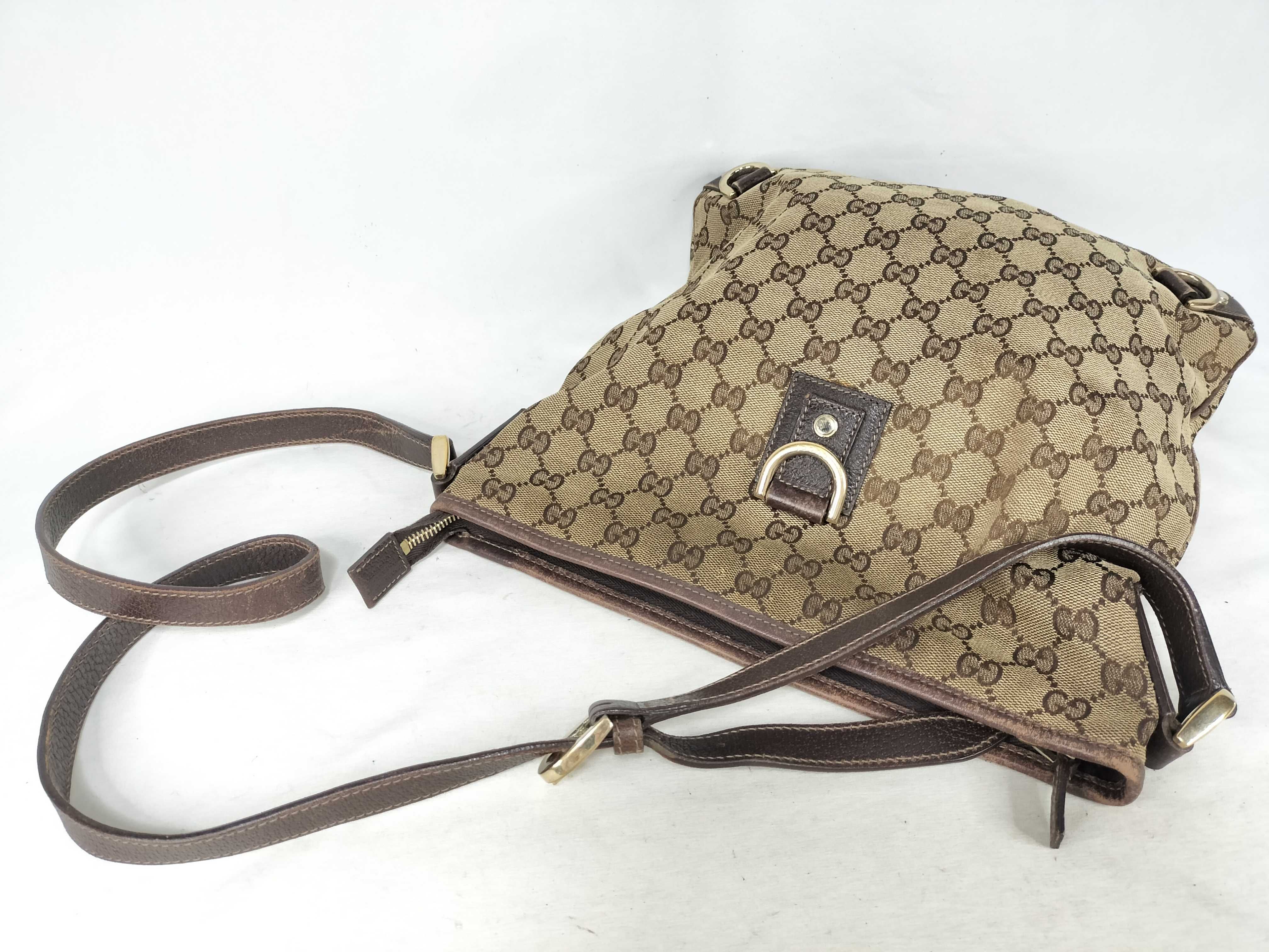 GG Canvas Gucci Abbey Shoulder Bag 131326 Shoulder Bag — view 3