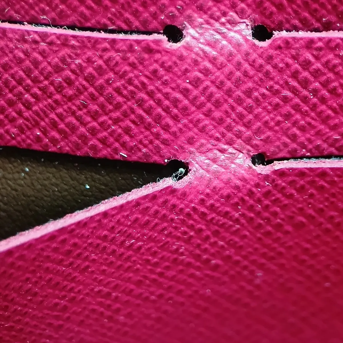 Monogram Portefeuille Sarah M62234 SN3109 Fuchsia Long Wallet with Initials — view 15