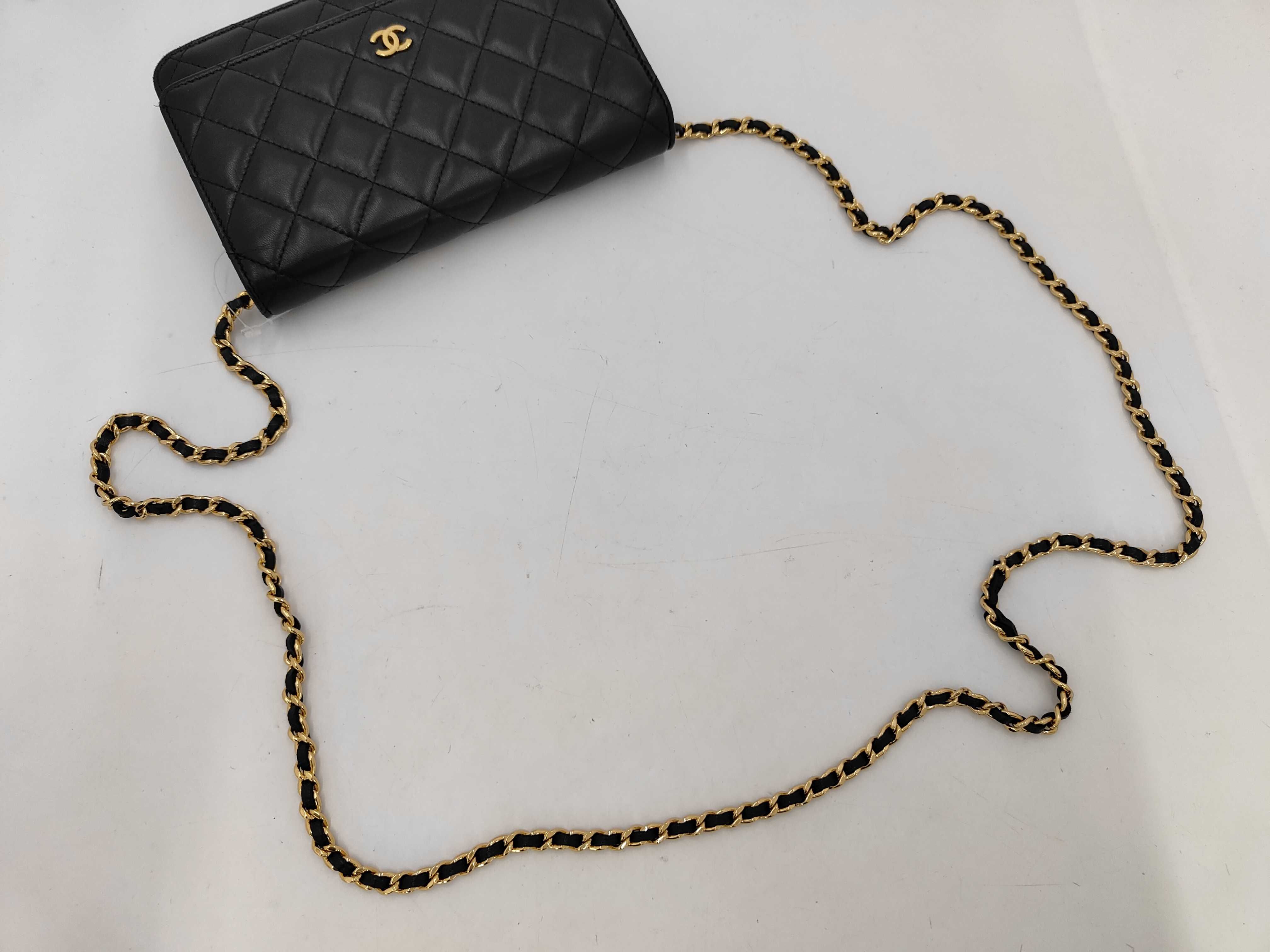 Lambskin Matelassé Chain Wallet Shoulder Bag — view 3