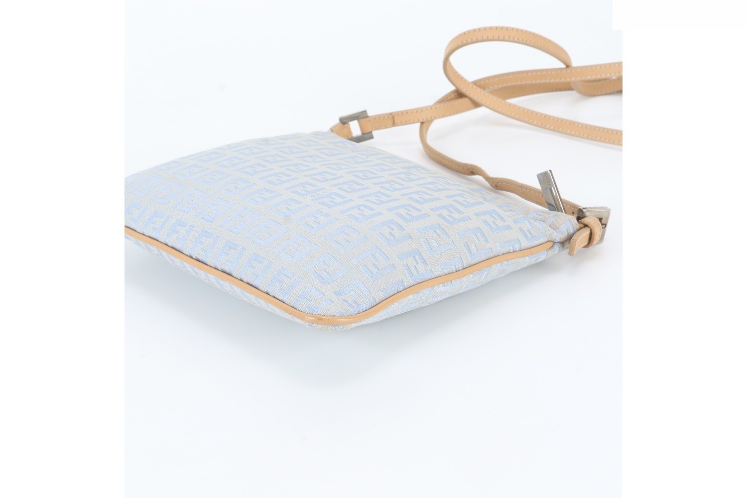 Zucchino Leather Canvas Shoulder Bag — view 4