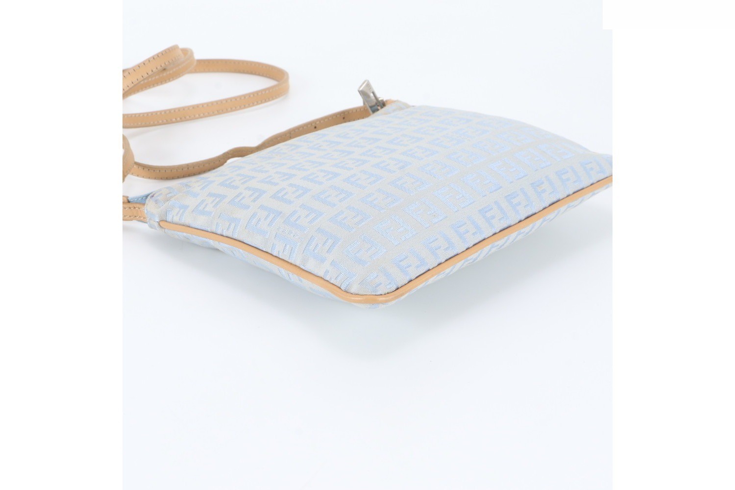 Zucchino Leather Canvas Shoulder Bag — view 5