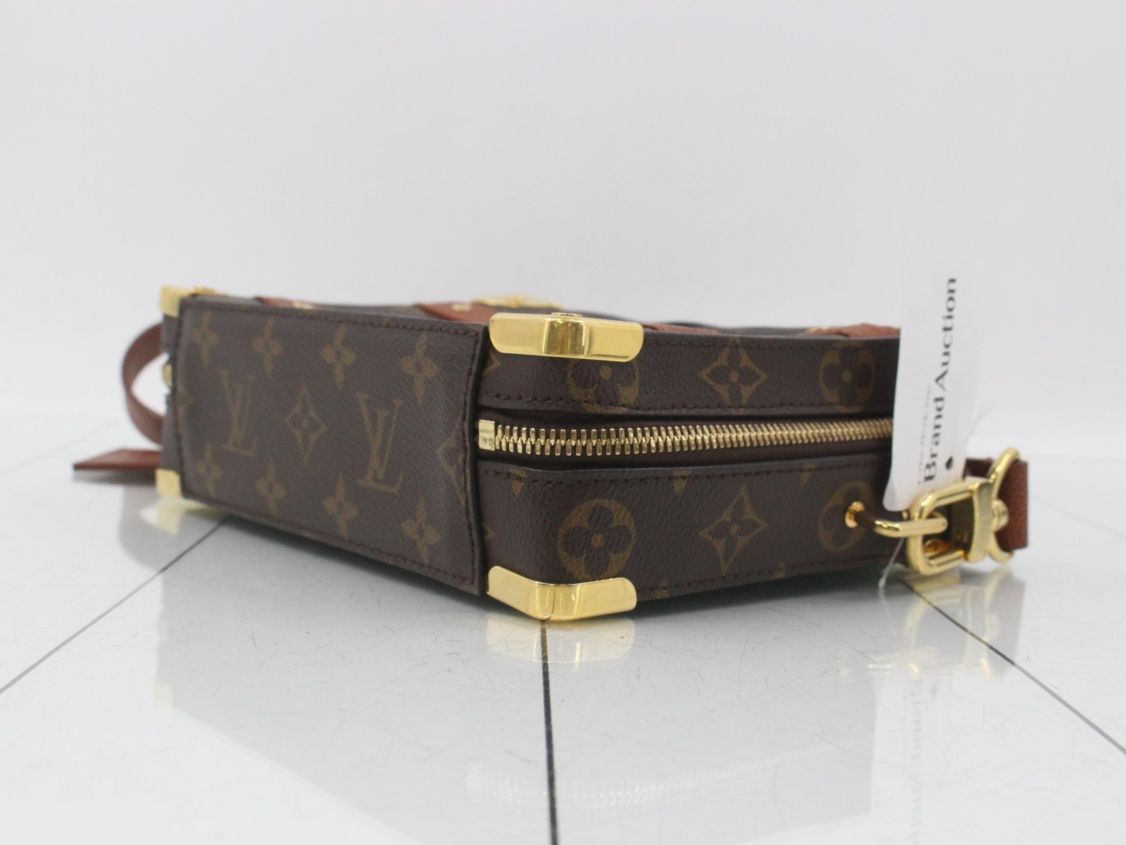NBA Collaboration Monogram Handle Soft Trunk Shoulder Bag — view 6