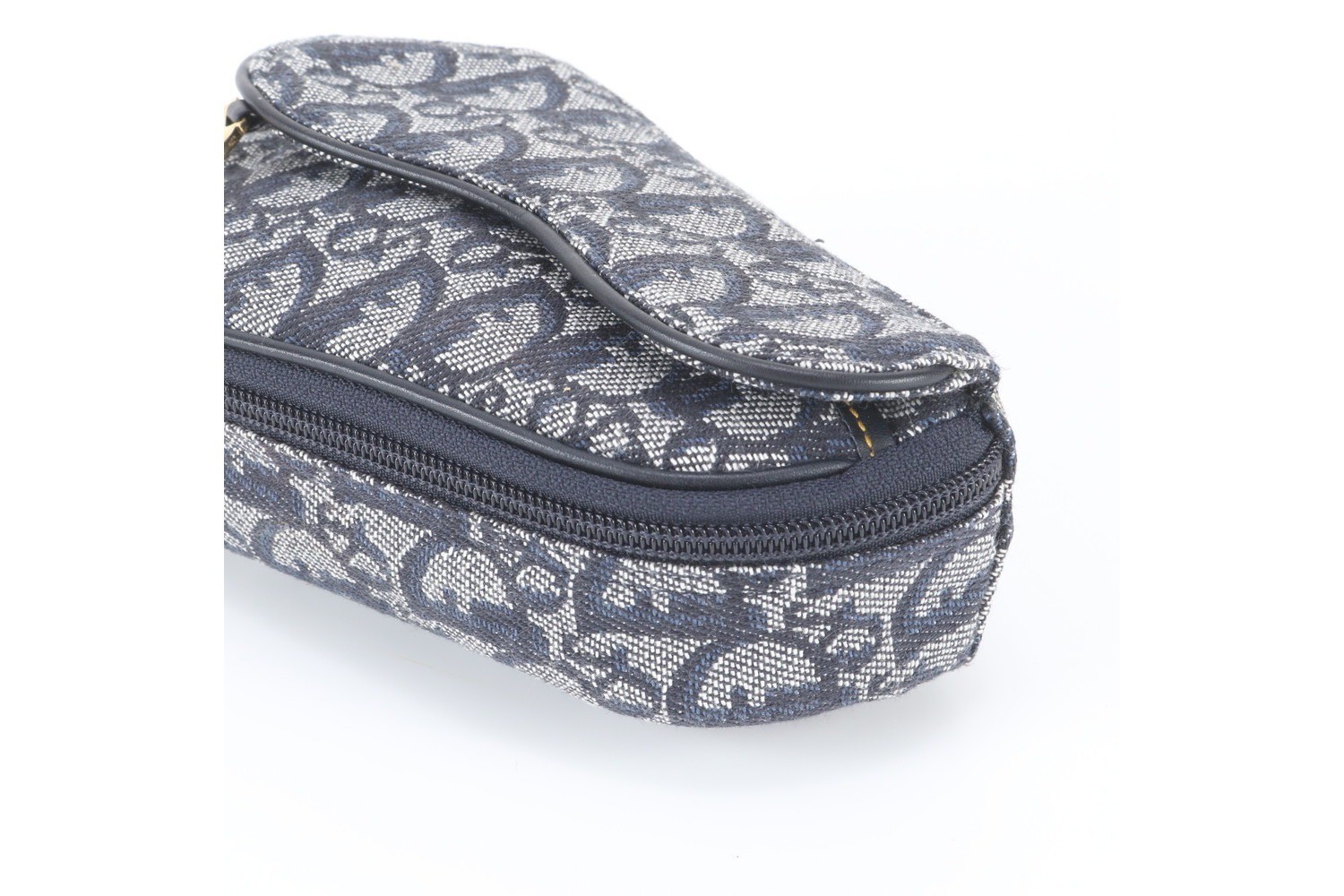Trotter Saddle Pouch Leather Clutch Bag — view 4