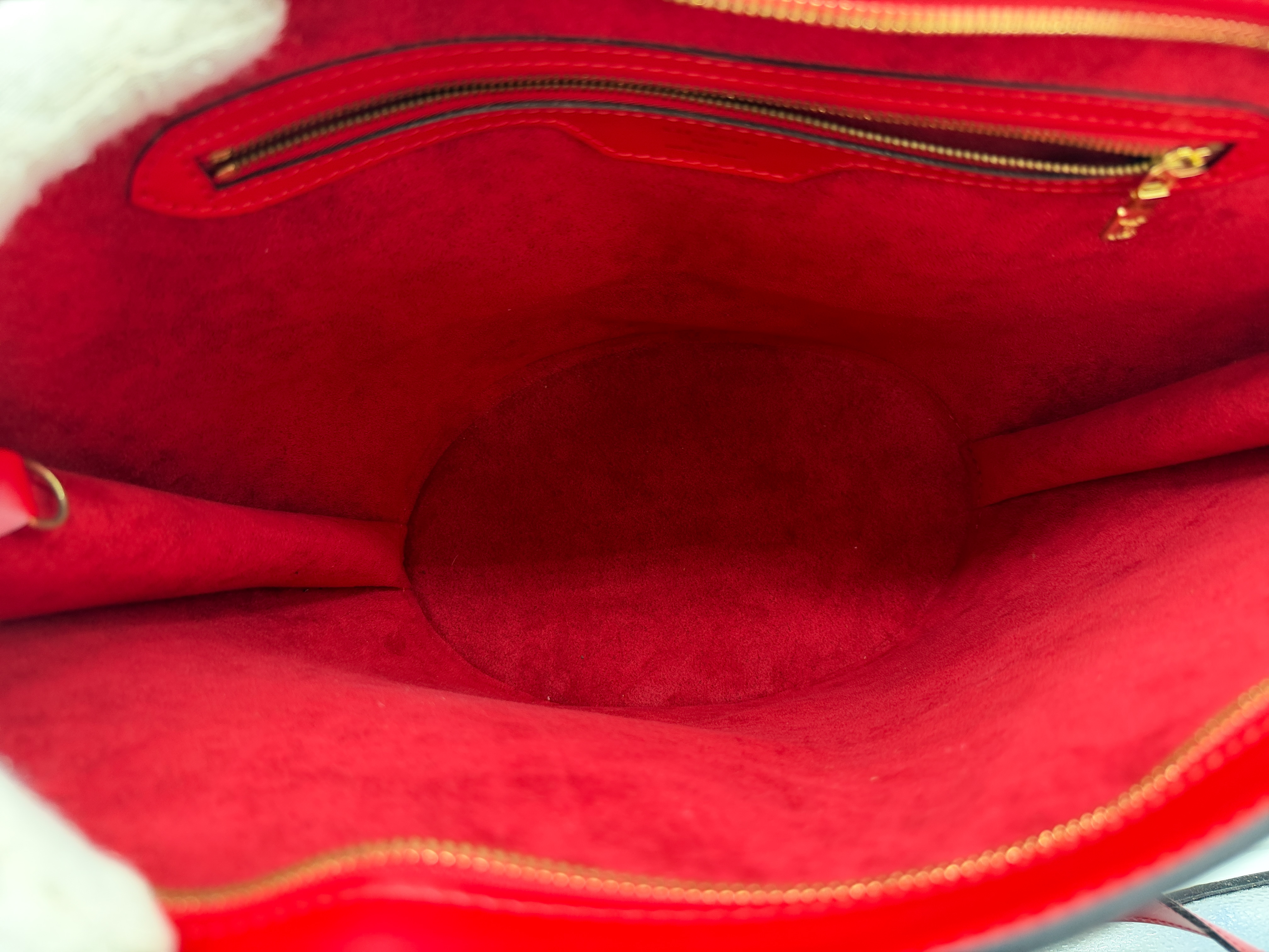 Epi M52267 Saint Jacques Shopping Castilian Red Tote Bag — view 11